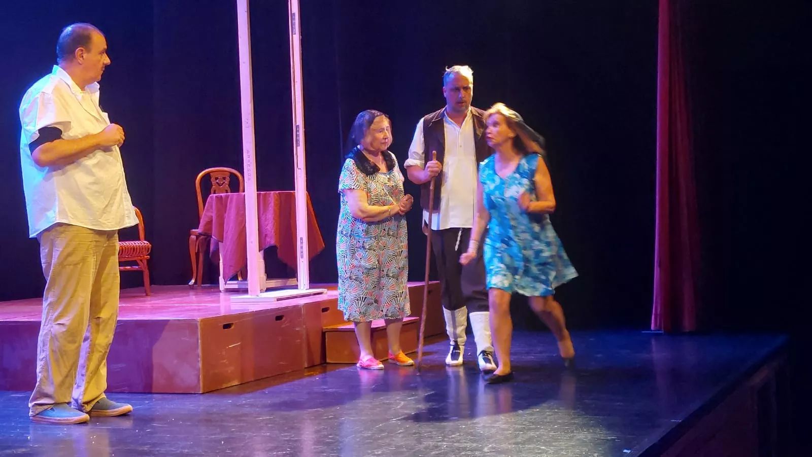 Las Lolas, interpretando Guadaña al resucitado. Foto J.G.A