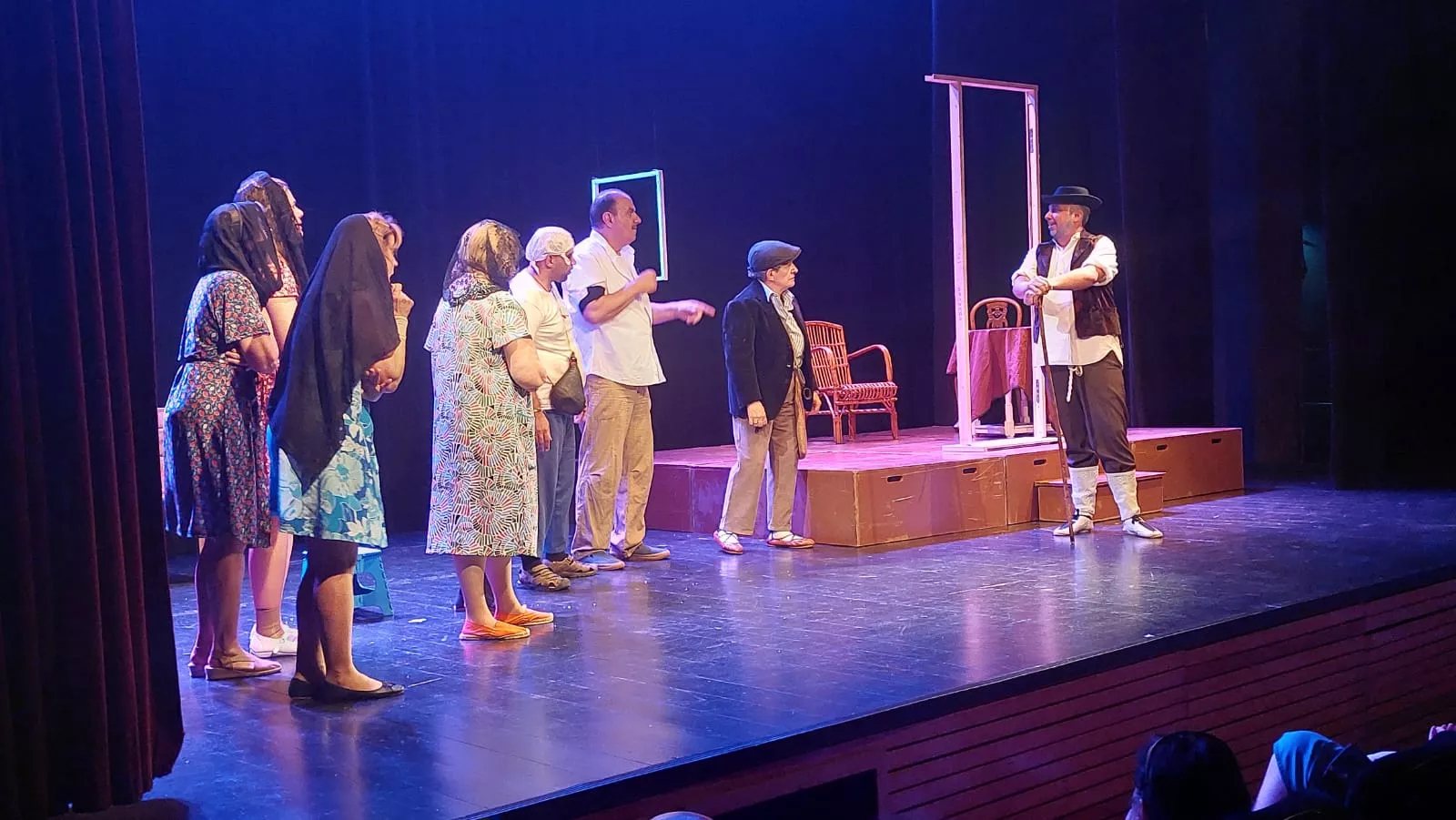 Las Lolas, interpretando Guadaña al resucitado. Foto J.G.A