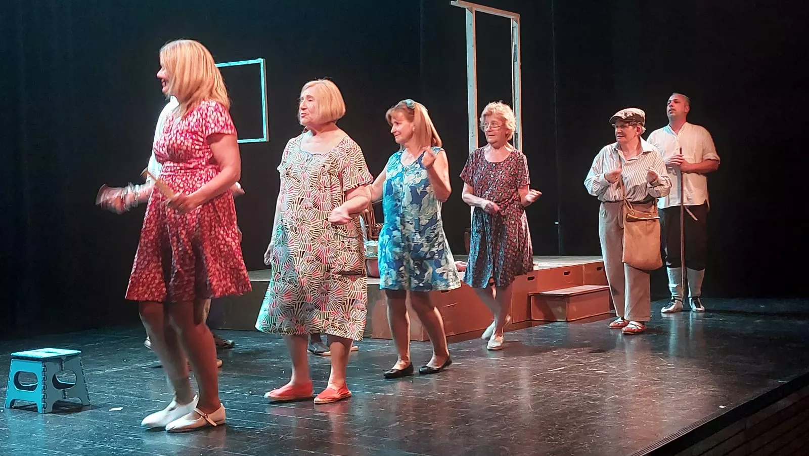 Las Lolas, interpretando Guadaña al resucitado. Foto J.G.A