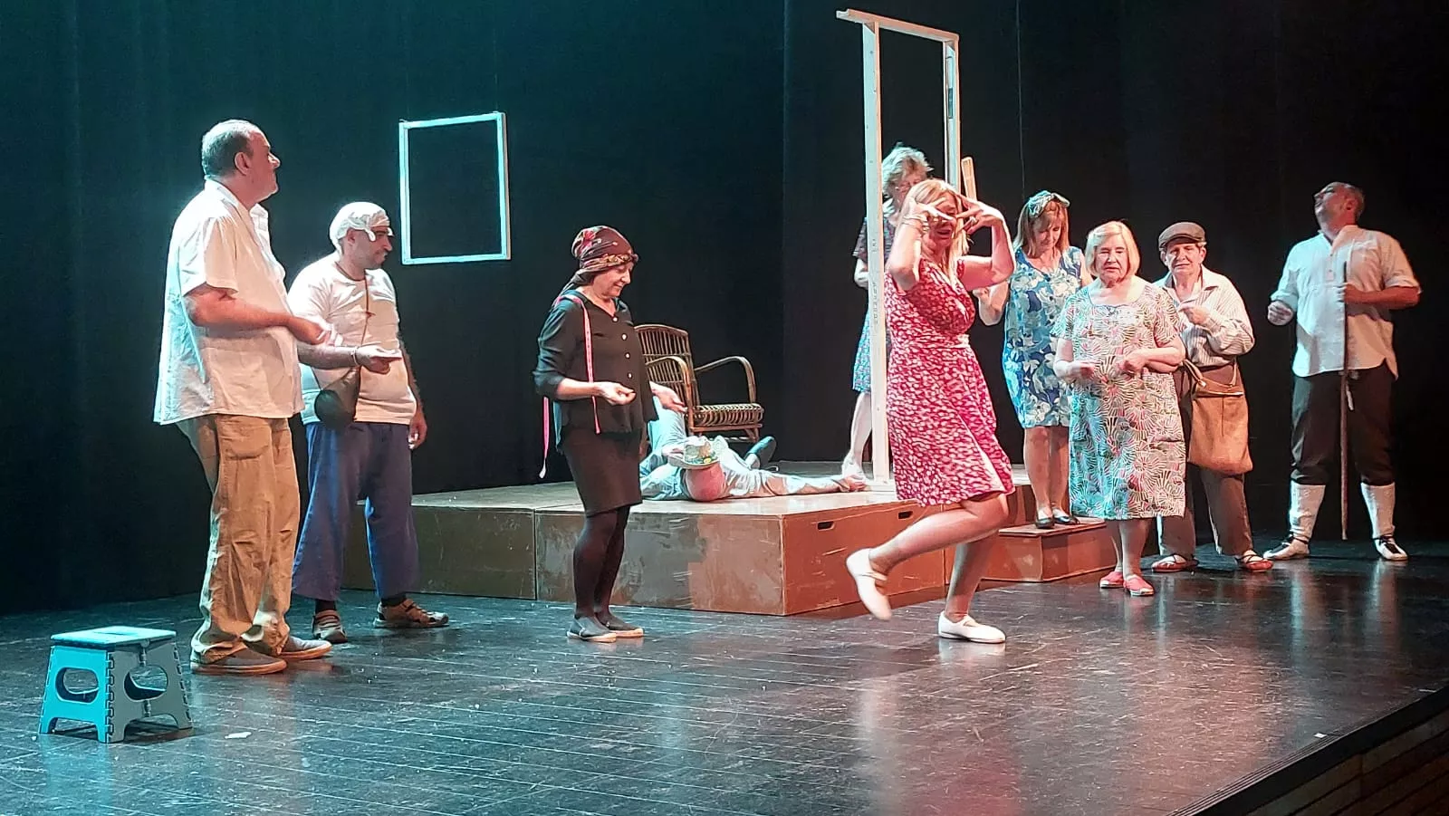 Las Lolas, interpretando Guadaña al resucitado. Foto J.G.A