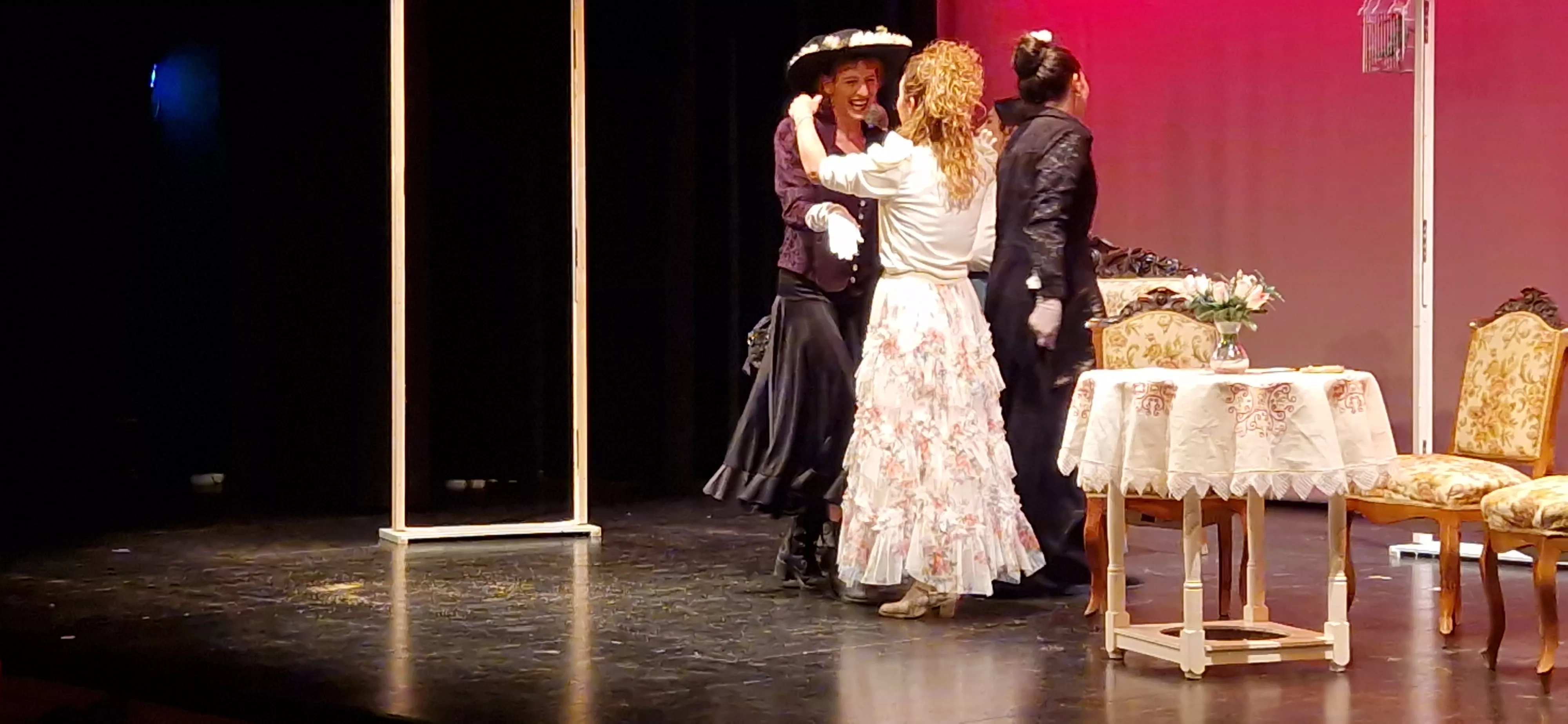 Deleites diversos en la 32ª Muestra de Teatro y Danza Joven de Huesca. Foto Myriam Martínez