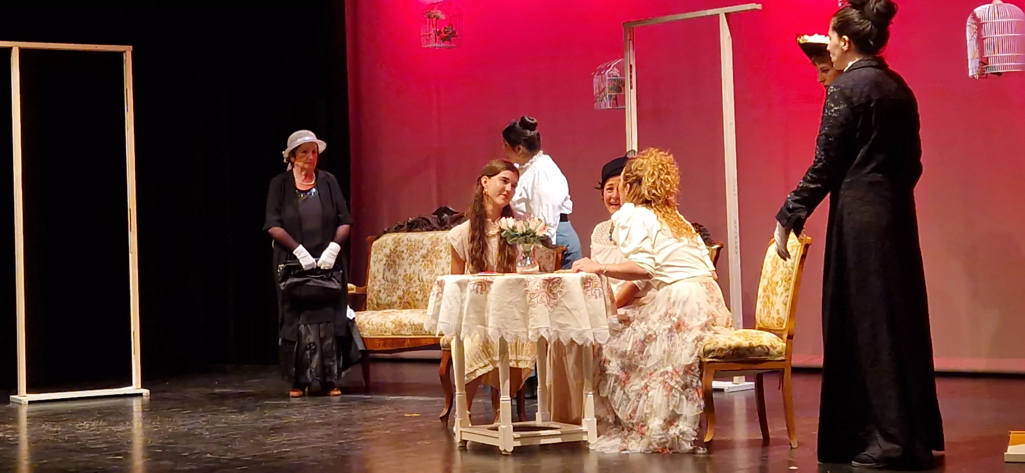 Deleites diversos en la 32ª Muestra de Teatro y Danza Joven de Huesca. Foto Myriam Martínez