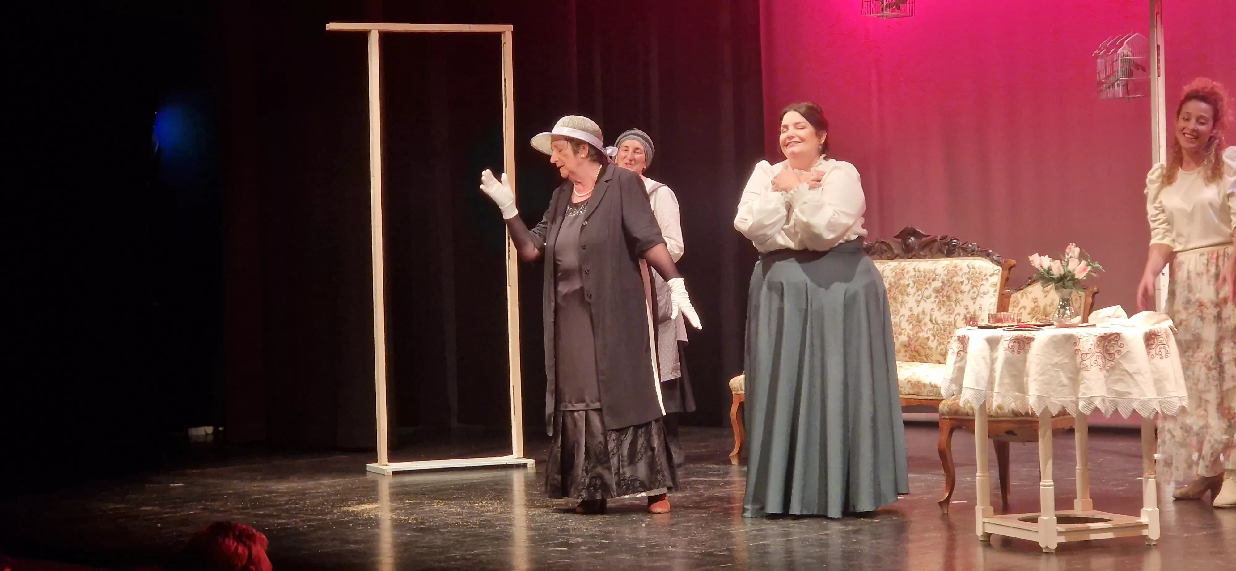 Deleites diversos en la 32ª Muestra de Teatro y Danza Joven de Huesca. Foto Myriam Martínez