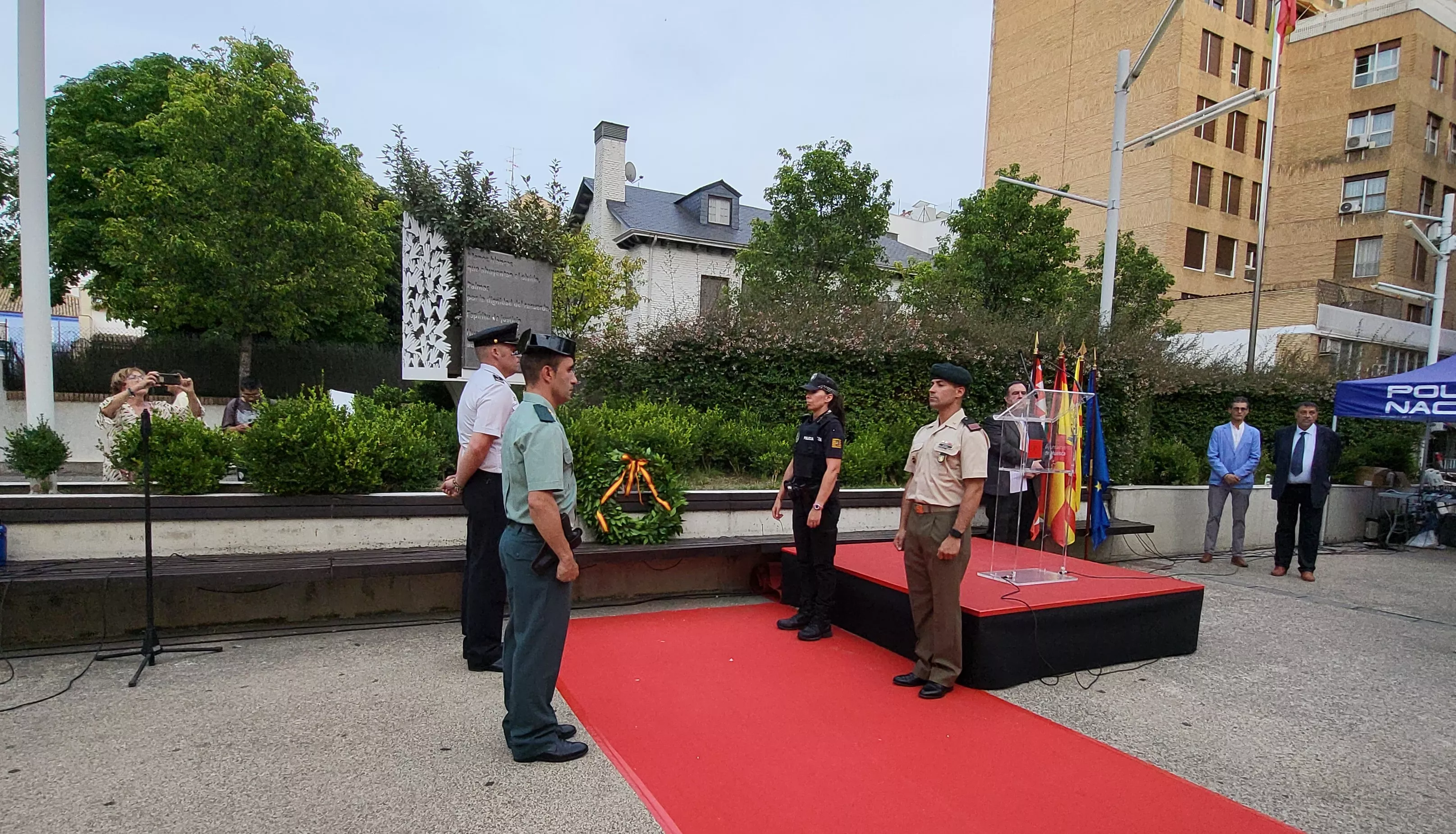 Acto de homenaje a las víctimas del terrorismo en Huesca. Foto Mercedes Manterola