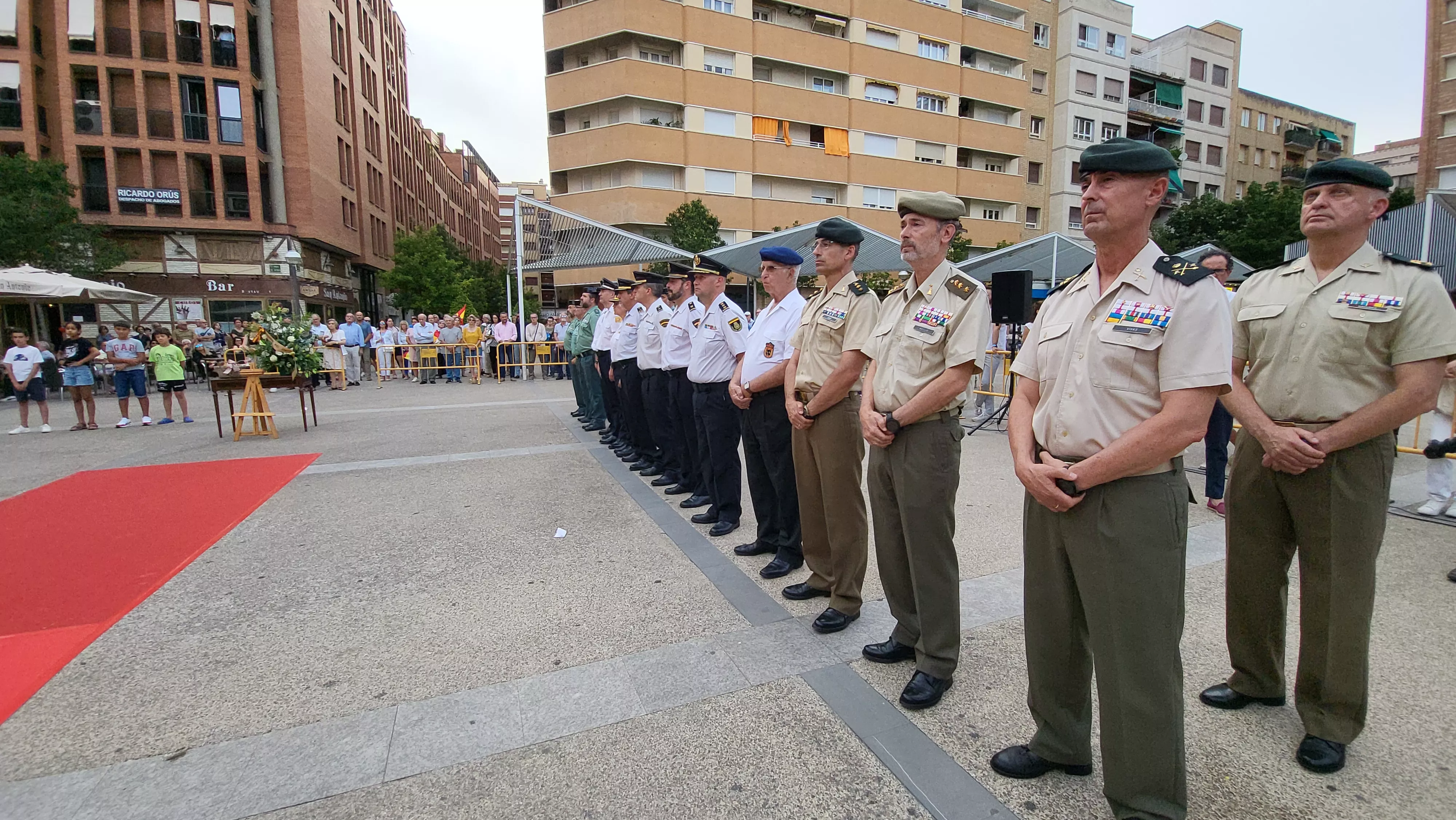 Acto de homenaje a las víctimas del terrorismo en Huesca. Foto Mercedes Manterola