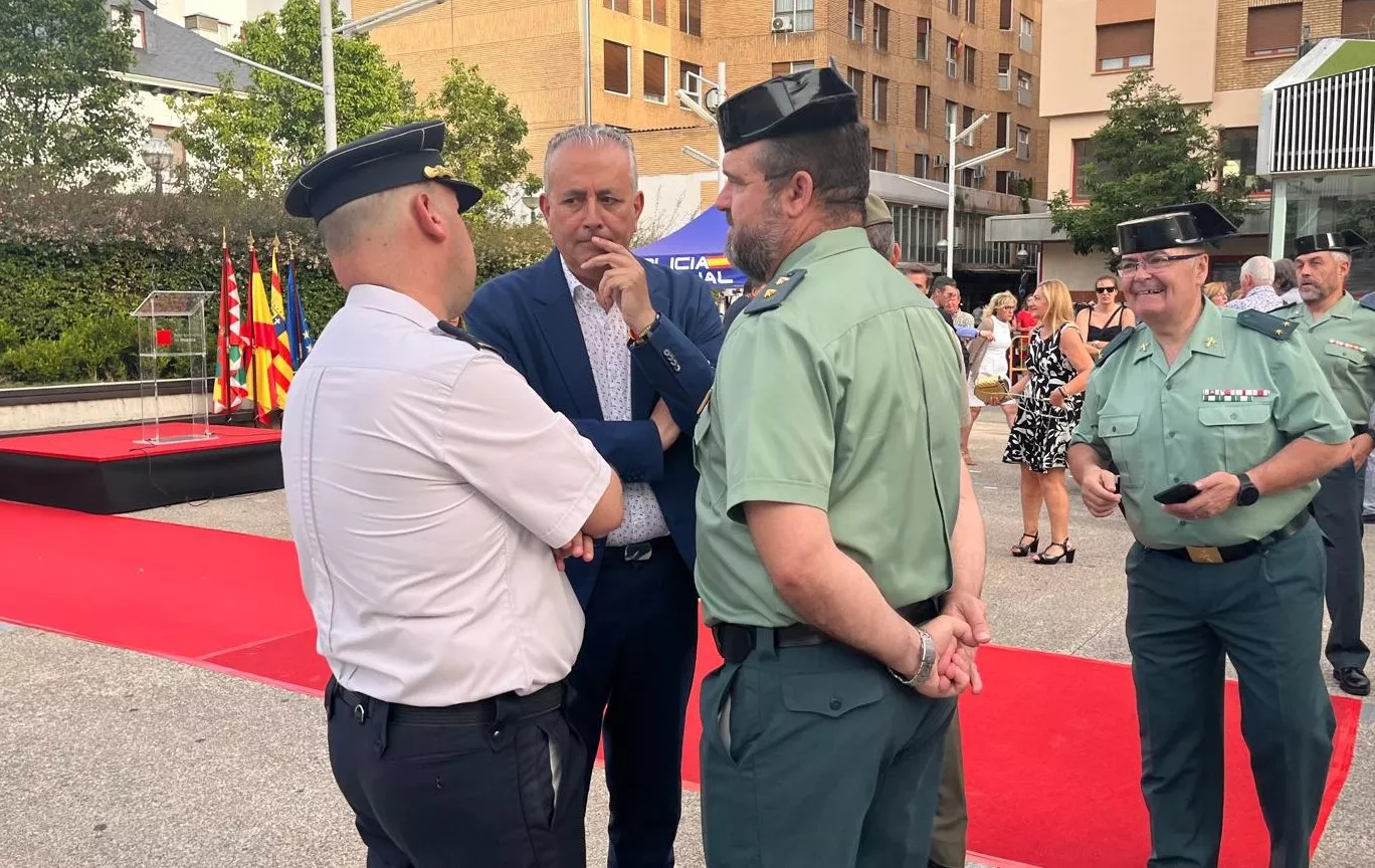 Acto de homenaje a las víctimas del terrorismo en Huesca. Foto Mercedes Manterola