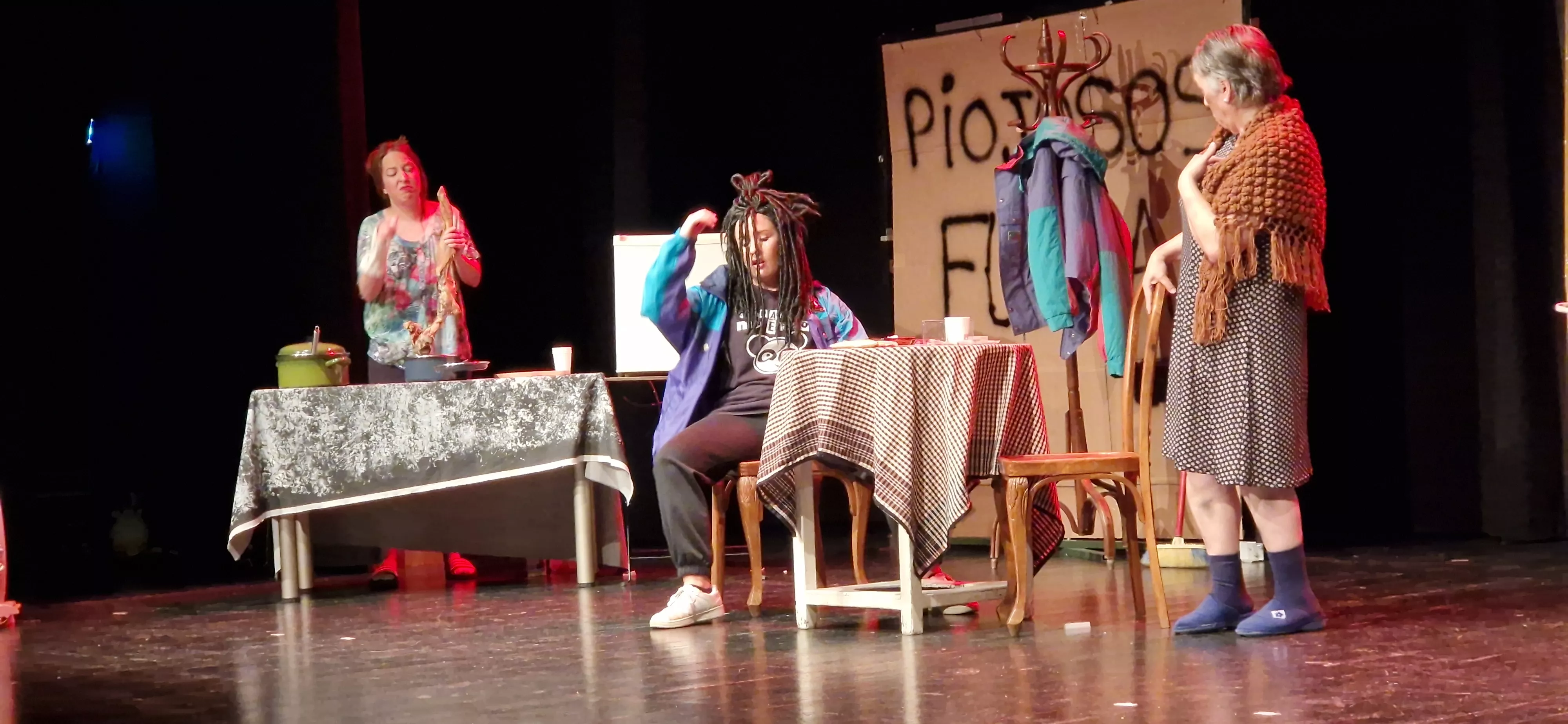 Infinito Teatro en la 32 Muestra Joven. Foto Myriam Martínez