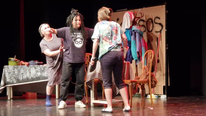 Infinito Teatro en la 32 Muestra Joven. Foto Myriam Martínez Infinito Teatro en la 32 Muestra Joven. Foto Myriam Martínez