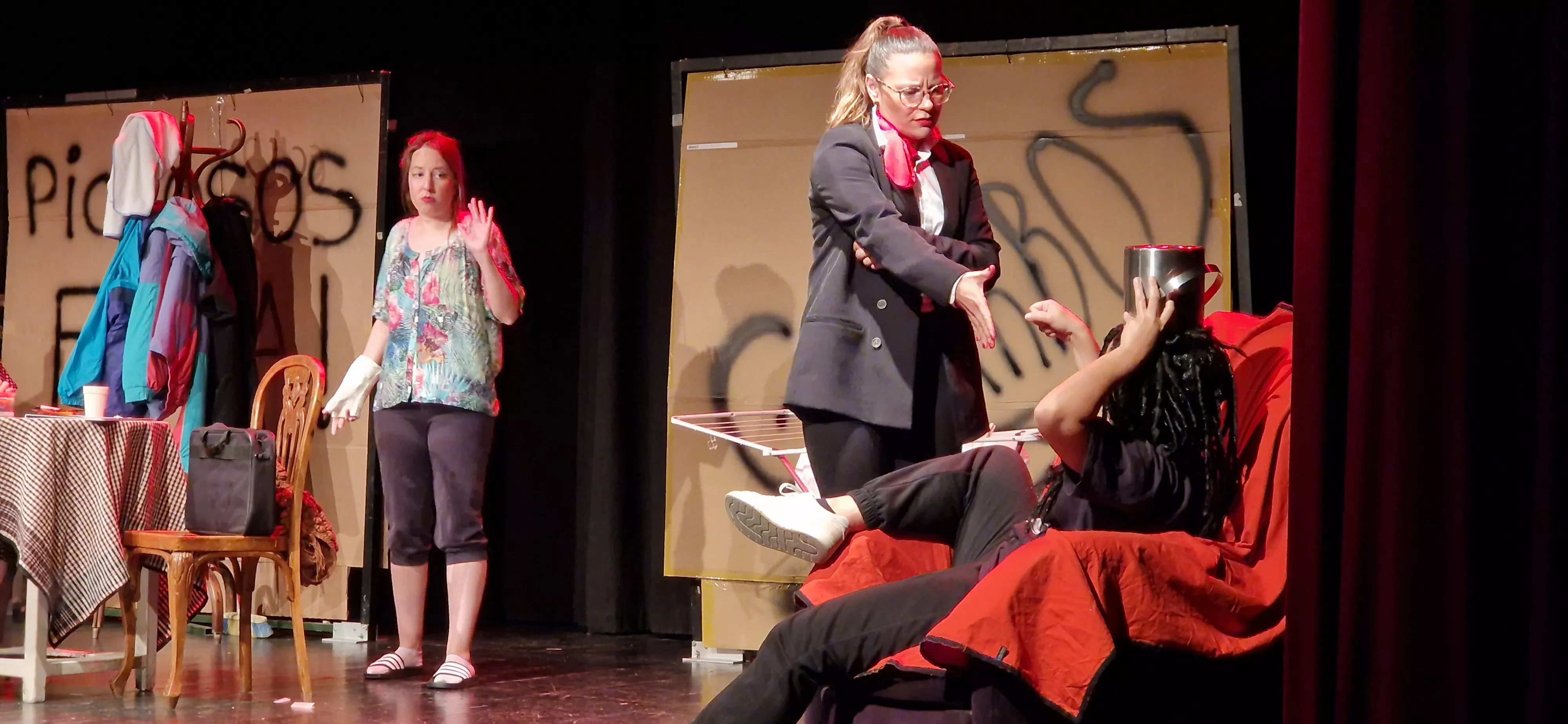 Infinito Teatro en la 32 Muestra Joven. Foto Myriam Martínez