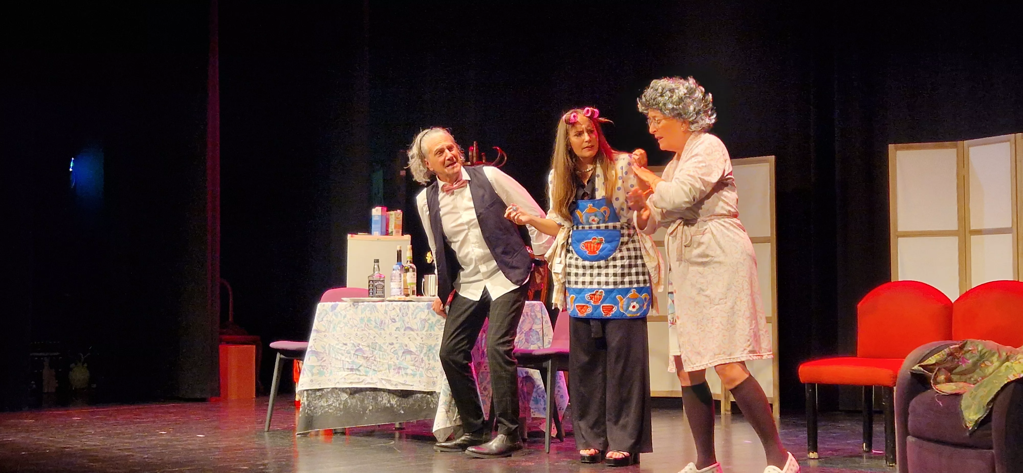 Infinito Teatro en la 32 Muestra Joven. Foto Myriam Martínez