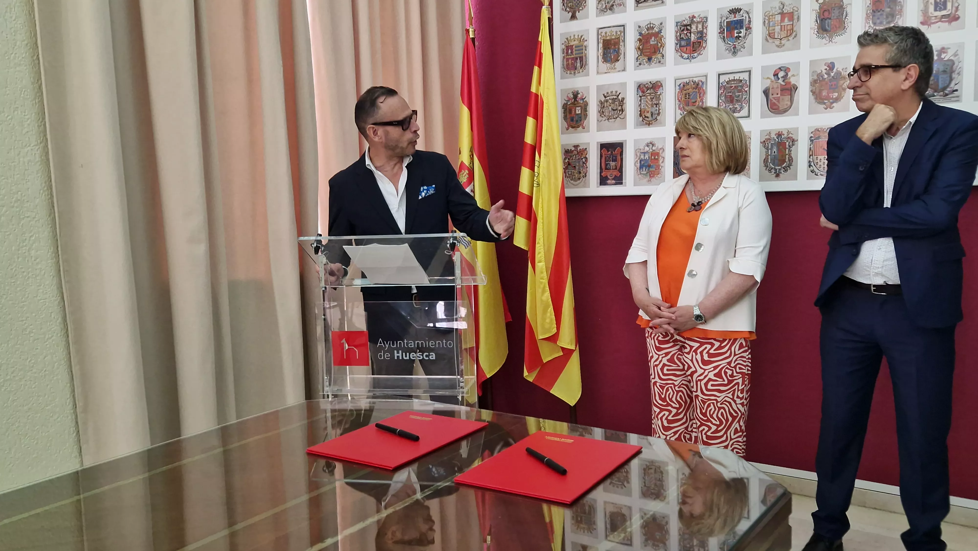 Visita del secretario de Estado de Cultura, Jordi Martí, a Huesca. Foto Myriam Martínez