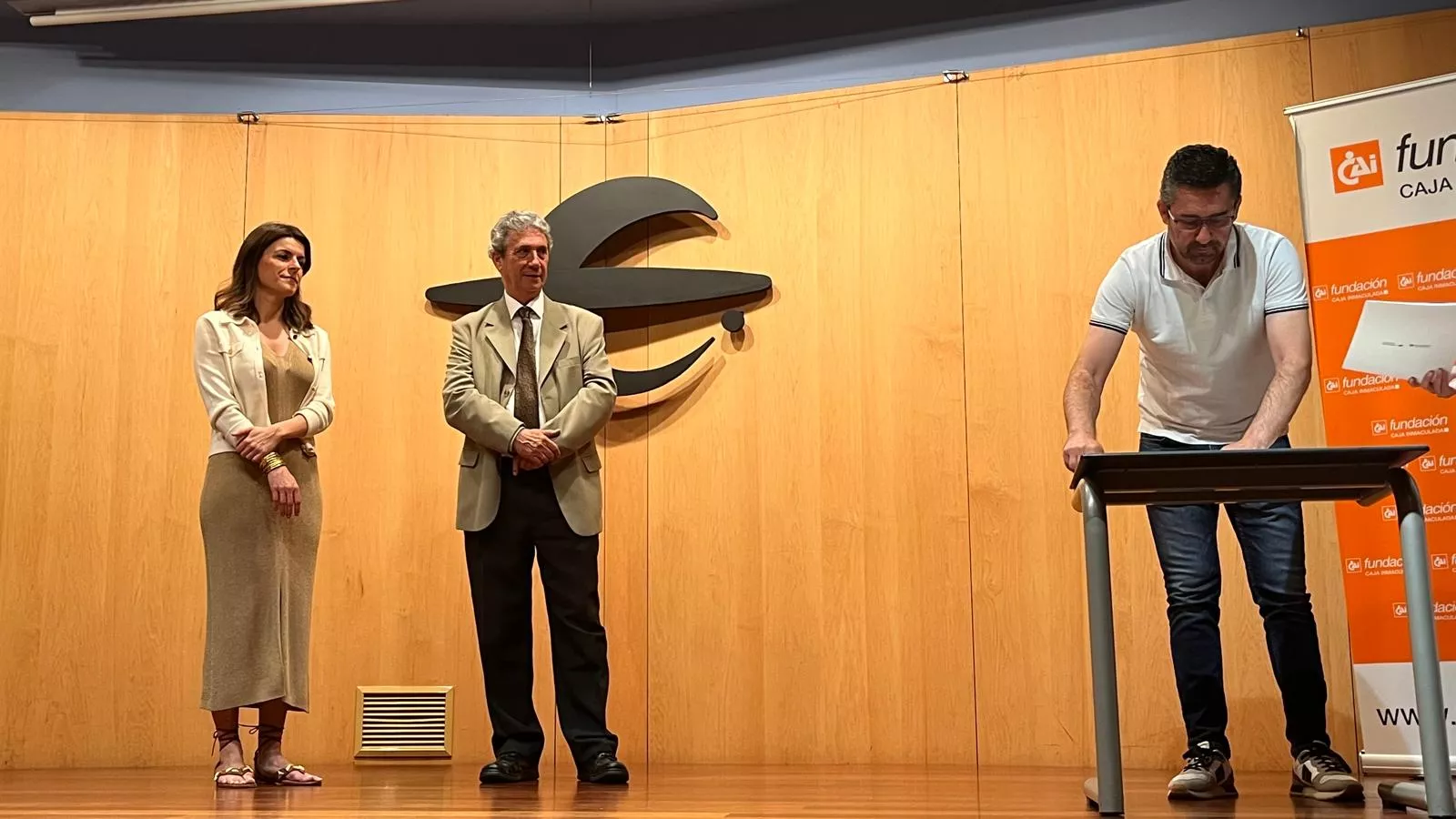  Acto de firma de los convenios de Fundación Ibercaja y CAI con entidades sociales de Huesca. Foto Mercedes Manterola