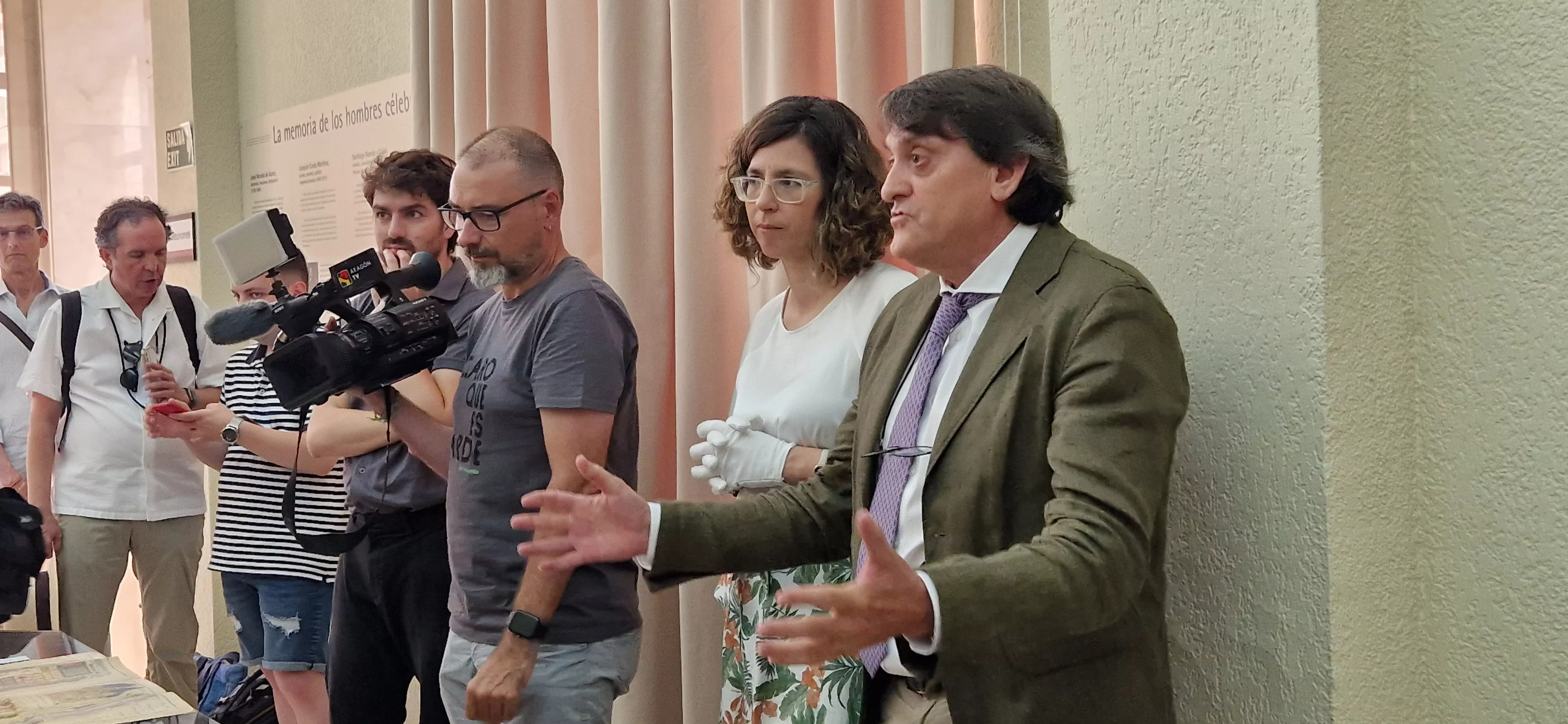 Visita del secretario de Estado de Cultura, Jordi Martí, a Huesca. Foto Myriam Martínez 