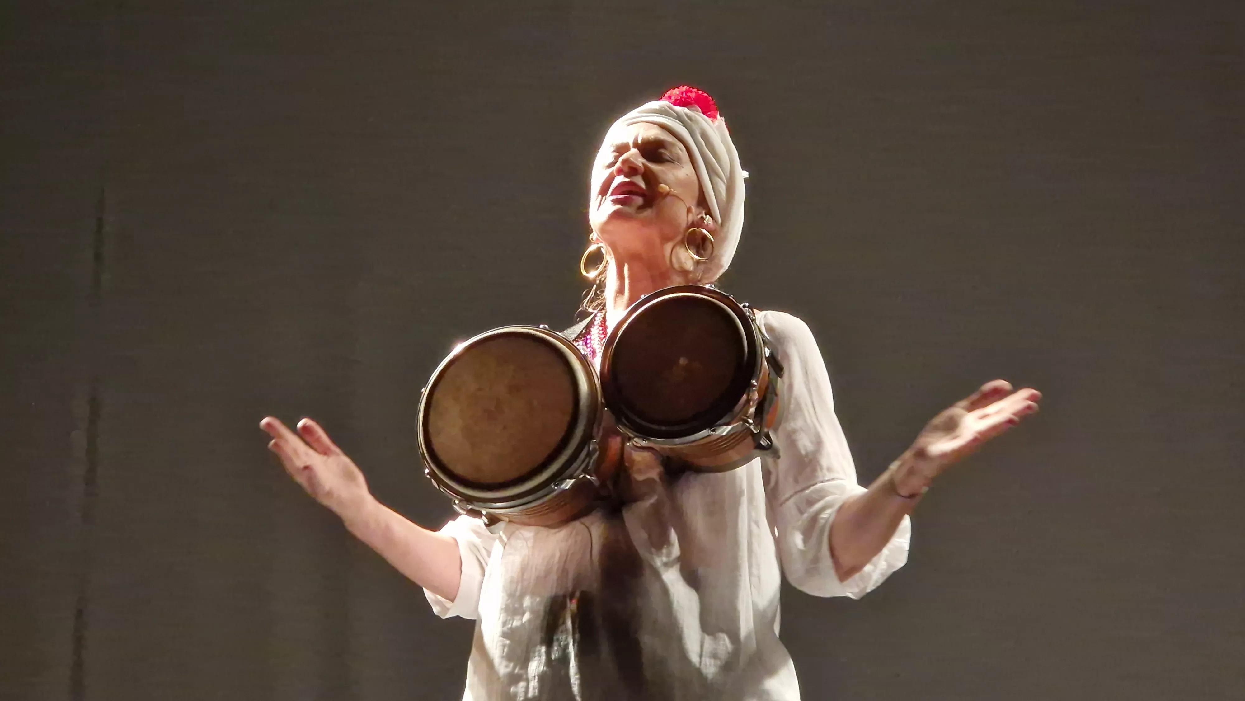 Kandelikas en la 32ª Muestra Joven. Foto Myriam Martínez