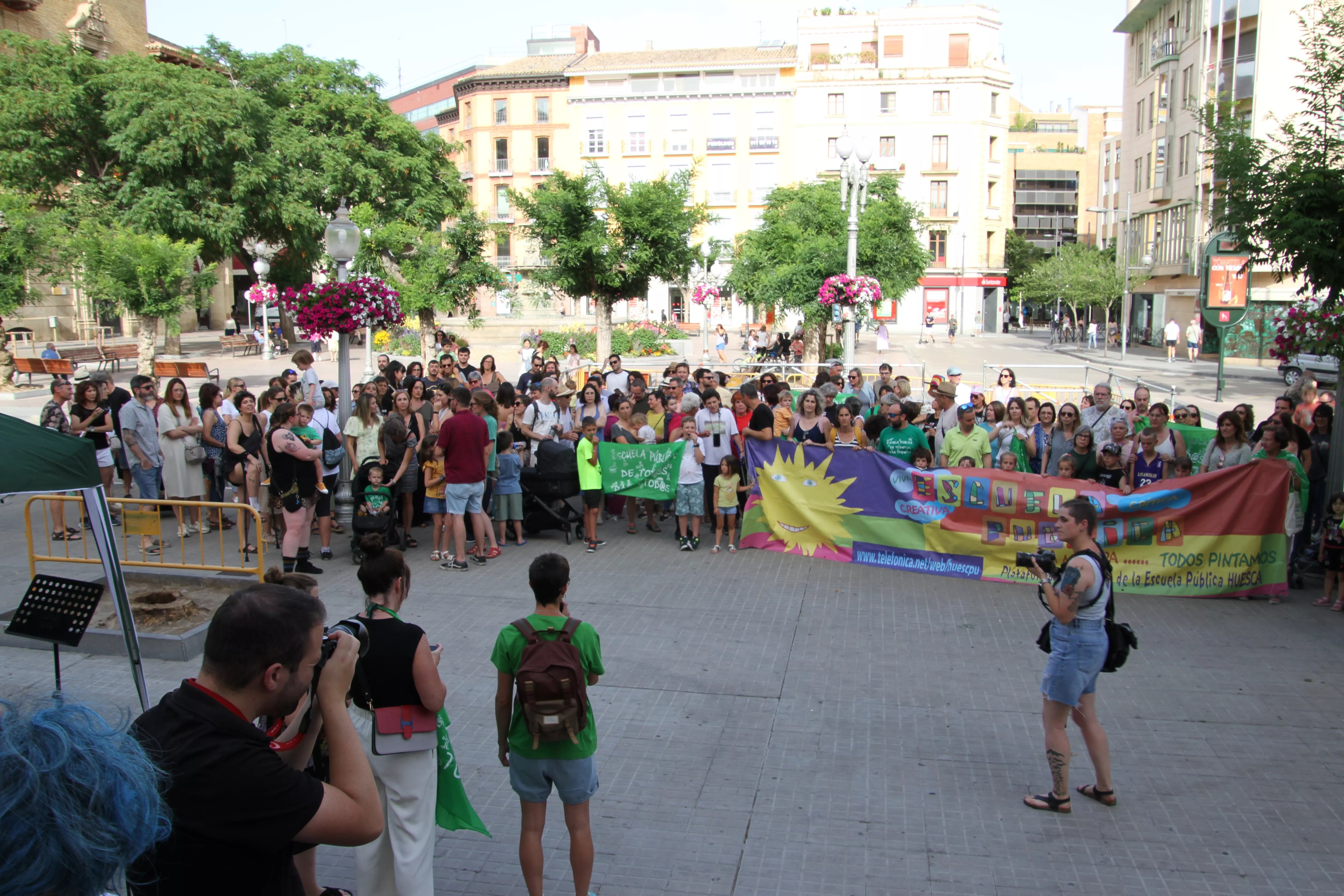 Concentración "por una educación digna y de calidad".  Foto Carlos Neofato