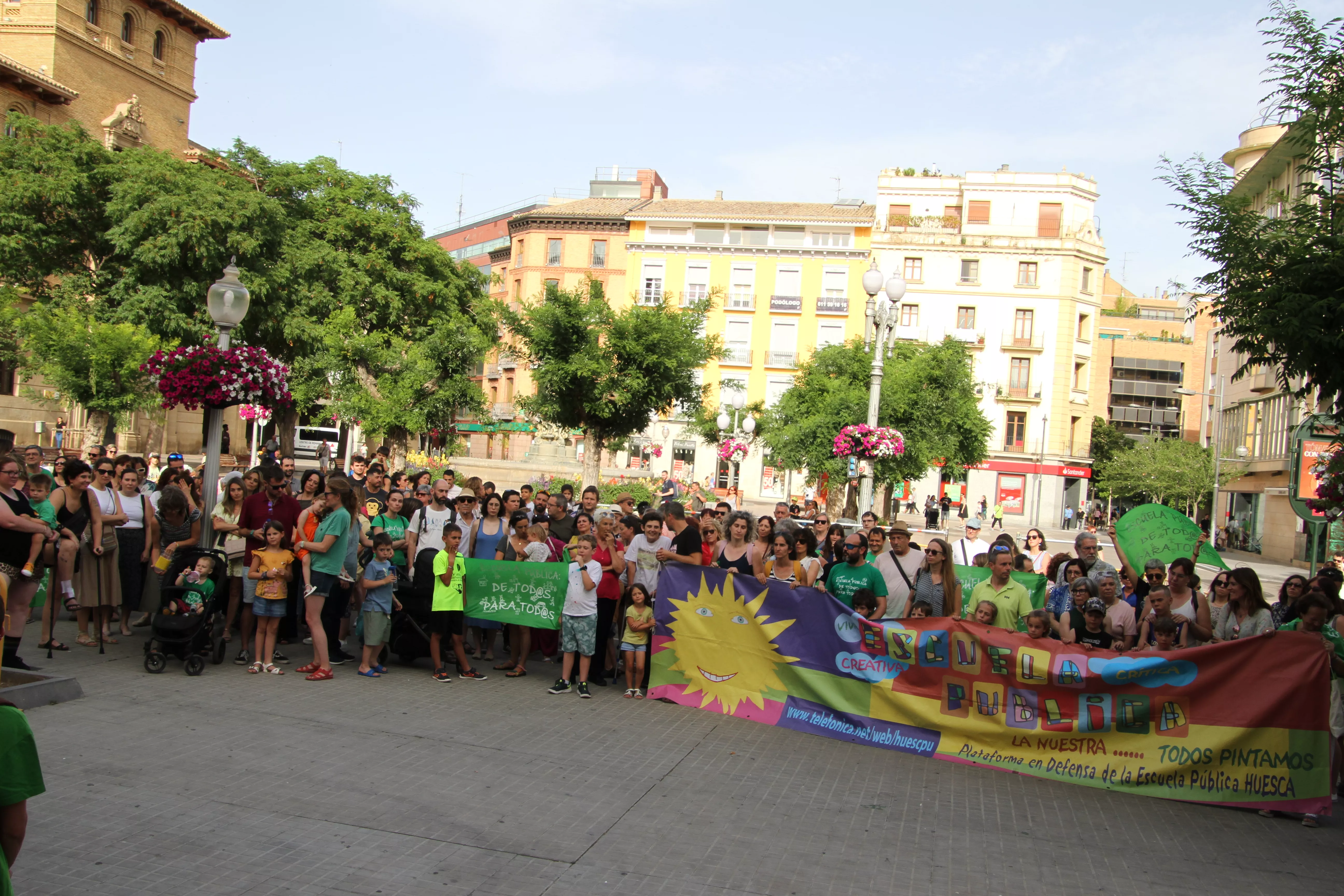  Concentración "por una educación digna y de calidad".  Foto Carlos Neofato
