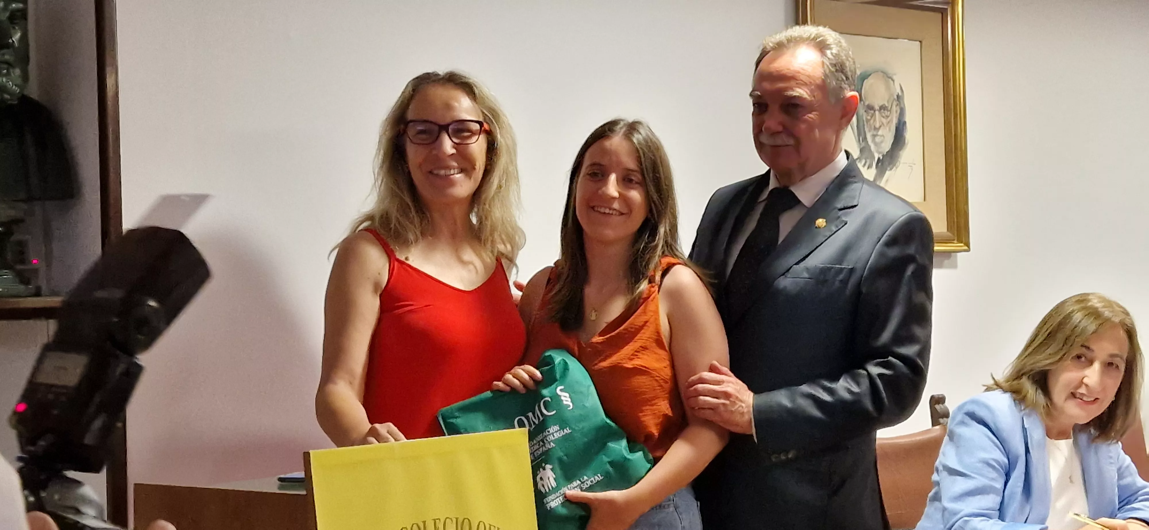 Fiesta del Colegio de Médicos de Huesca. Foto Myriam Martínez 