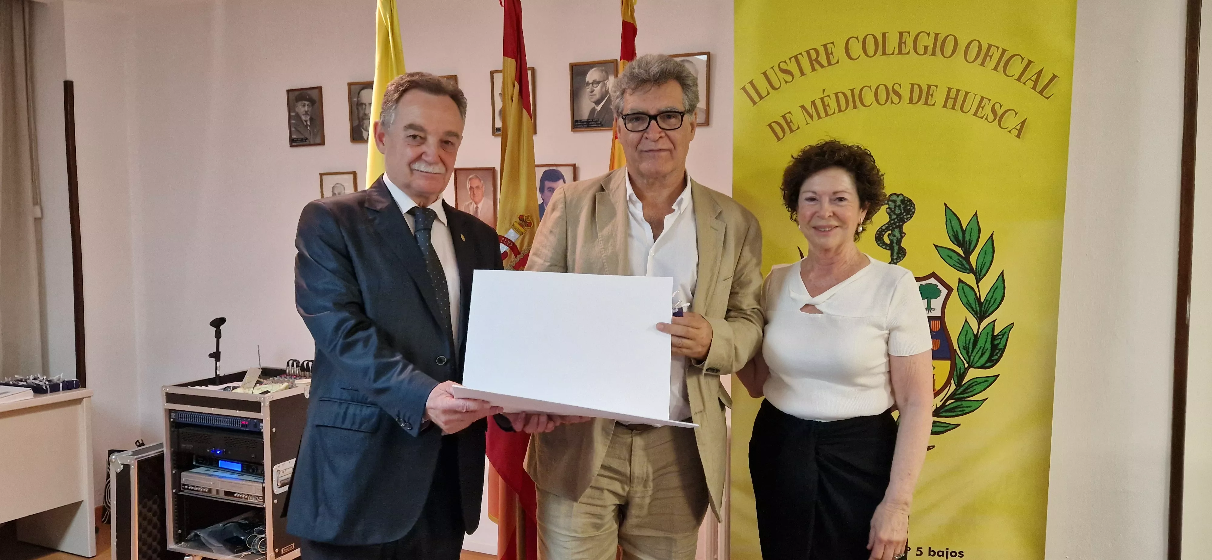 Fiesta del Colegio de Médicos de Huesca. Foto Myriam Martínez 