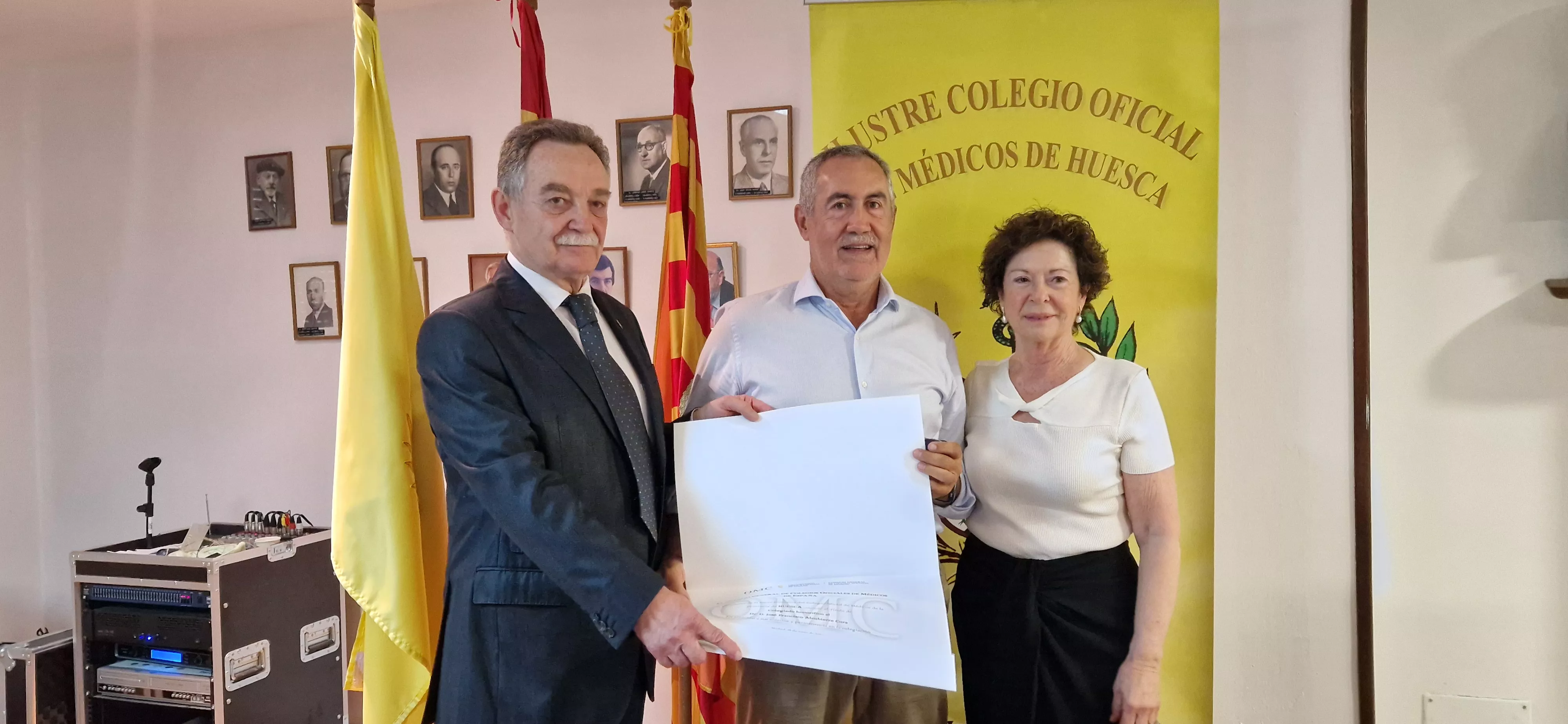 Fiesta del Colegio de Médicos de Huesca. Foto Myriam Martínez 