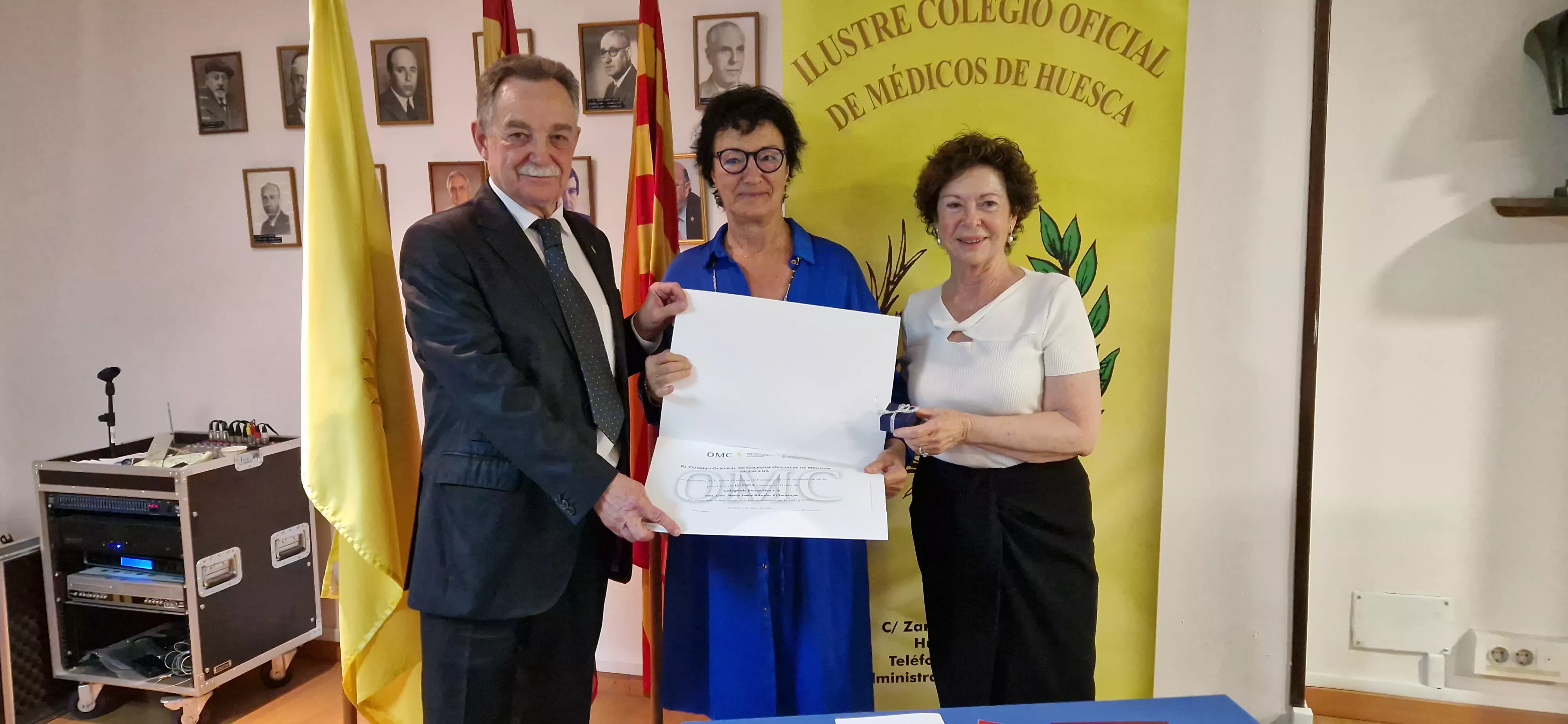 Fiesta del Colegio de Médicos de Huesca. Foto Myriam Martínez 