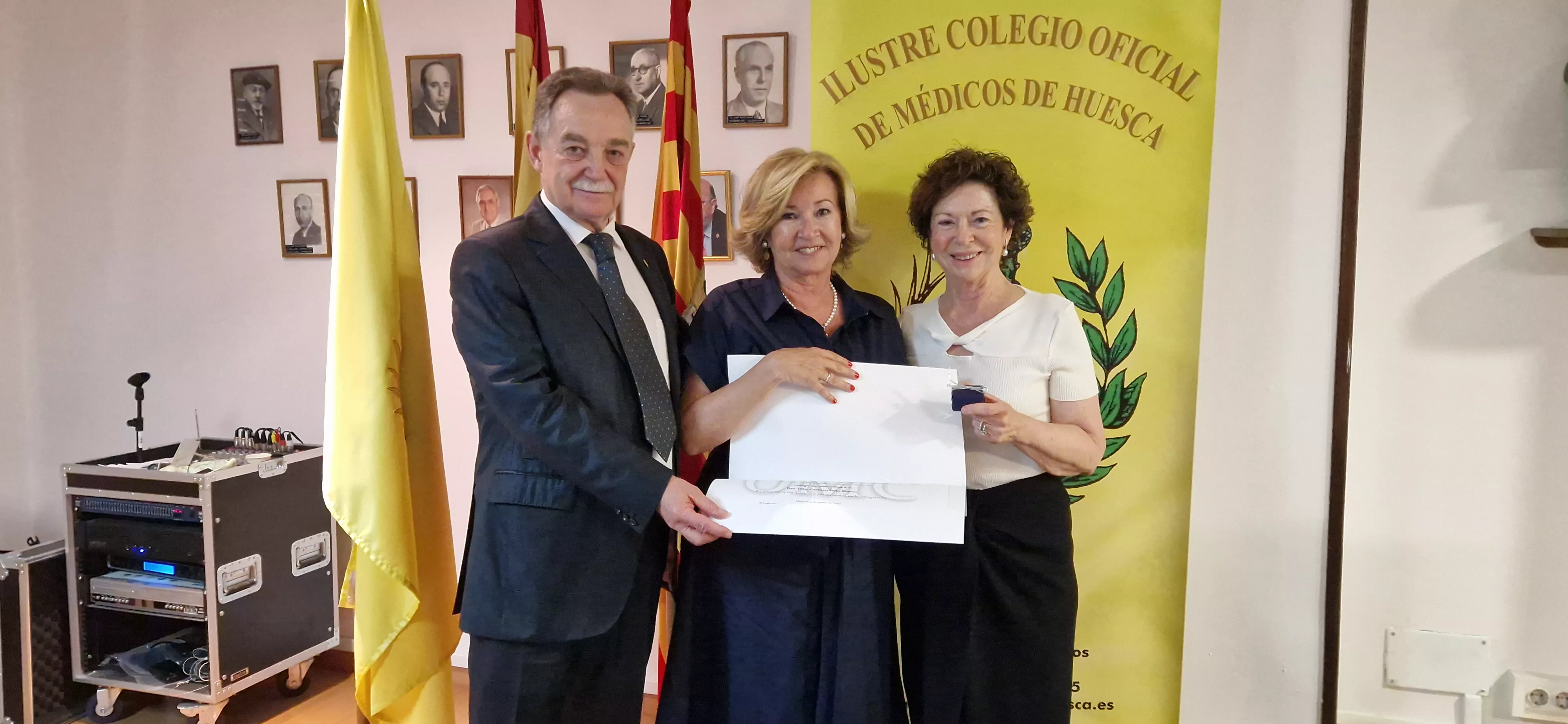 Fiesta del Colegio de Médicos de Huesca. Foto Myriam Martínez 