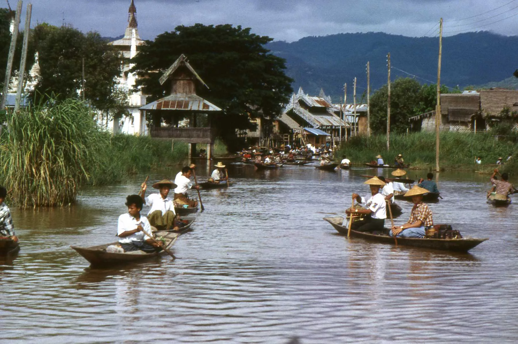  Marco Pascual en Birmania