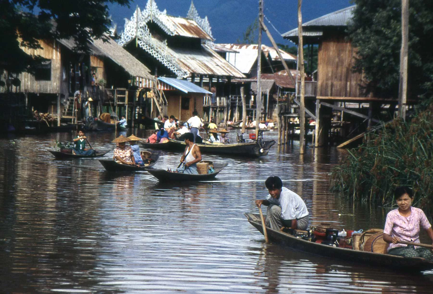 Marco Pascual en Birmania