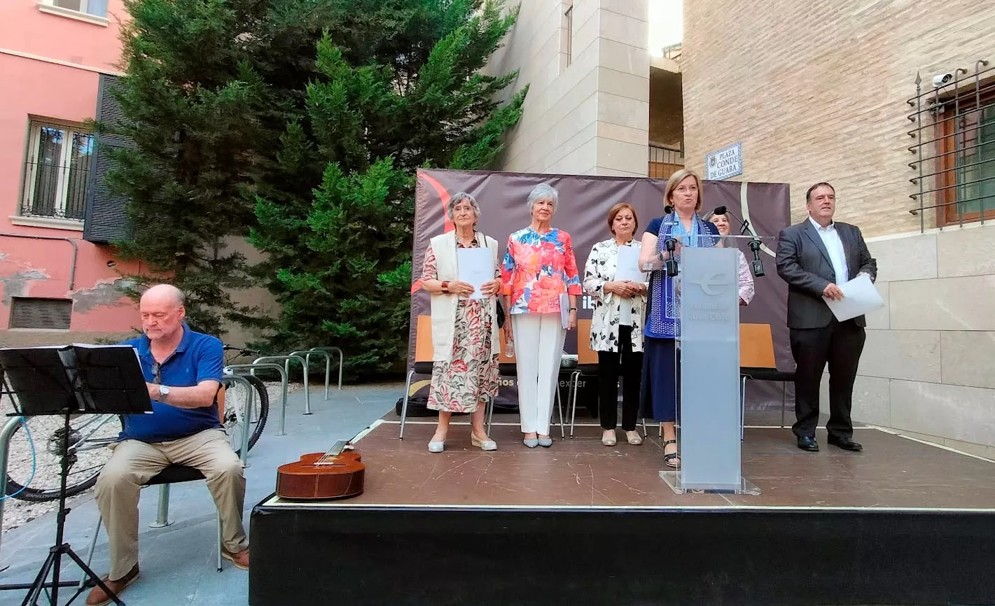 Recital poético en el Centro Cultural Ibercaja. Foto María José Sampietro Brosed