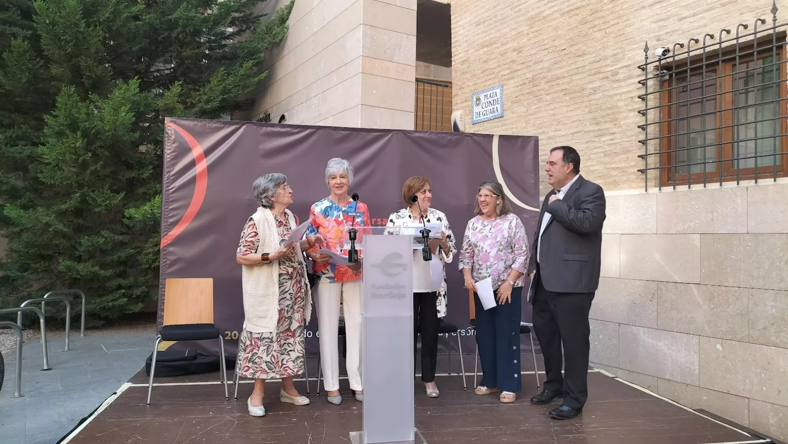 Recital poético en el Centro Cultural Ibercaja. Foto María José Sampietro Brosed