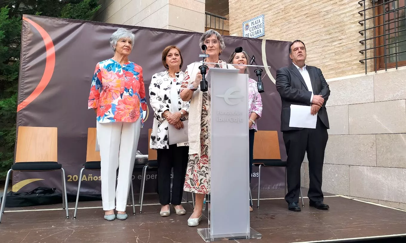 Recital poético en el Centro Cultural Ibercaja. Foto María José Sampietro Brosed