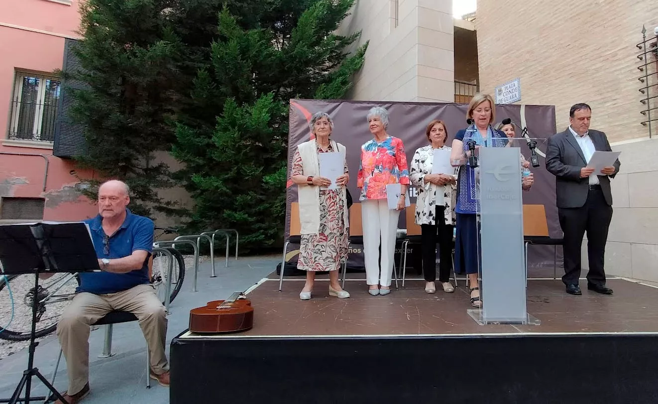 Recital poético en el Centro Cultural Ibercaja. Foto María José Sampietro Brosed