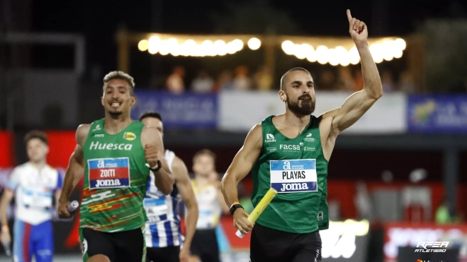 Hamza Dair, en segundo plano, decisivo en la plata del relevo zoitista Hamza Dair, en segundo plano, decisivo en la plata del relevo zoitista