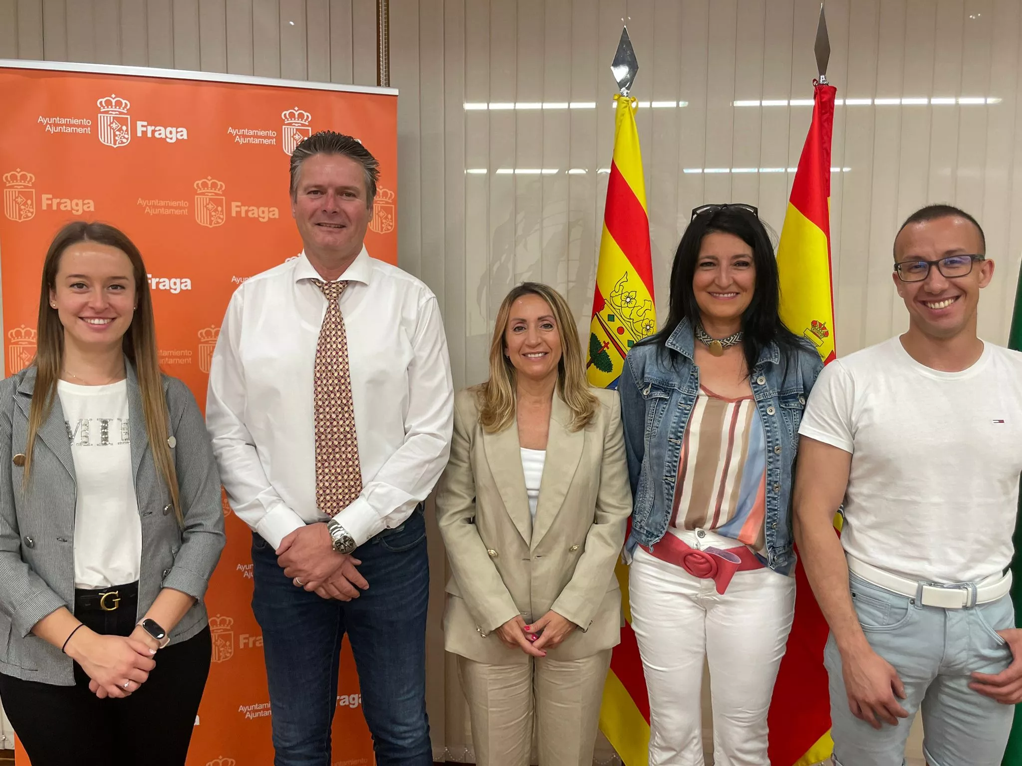 Aquilué, Gramún, Rubio, Orús y Enrech en la rueda de prensa para anunciar que el recinto peñero puede regresar a la explanada del Sotet. Aquilué, Gramún, Rubio, Orús y Enrech en la rueda de prensa para anunciar que el recinto peñero puede regresar a la explanada del Sotet.