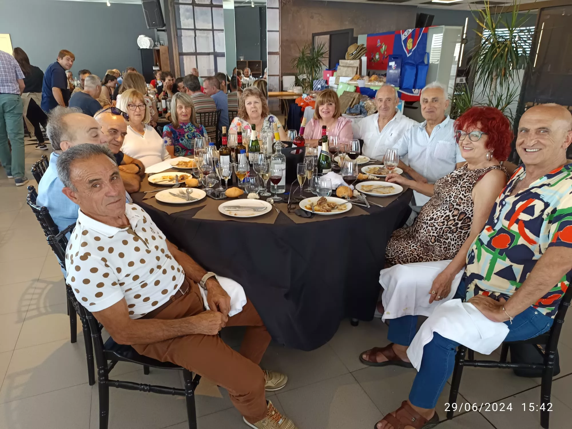 Fiesta de la peña Fenómenos Oscenses