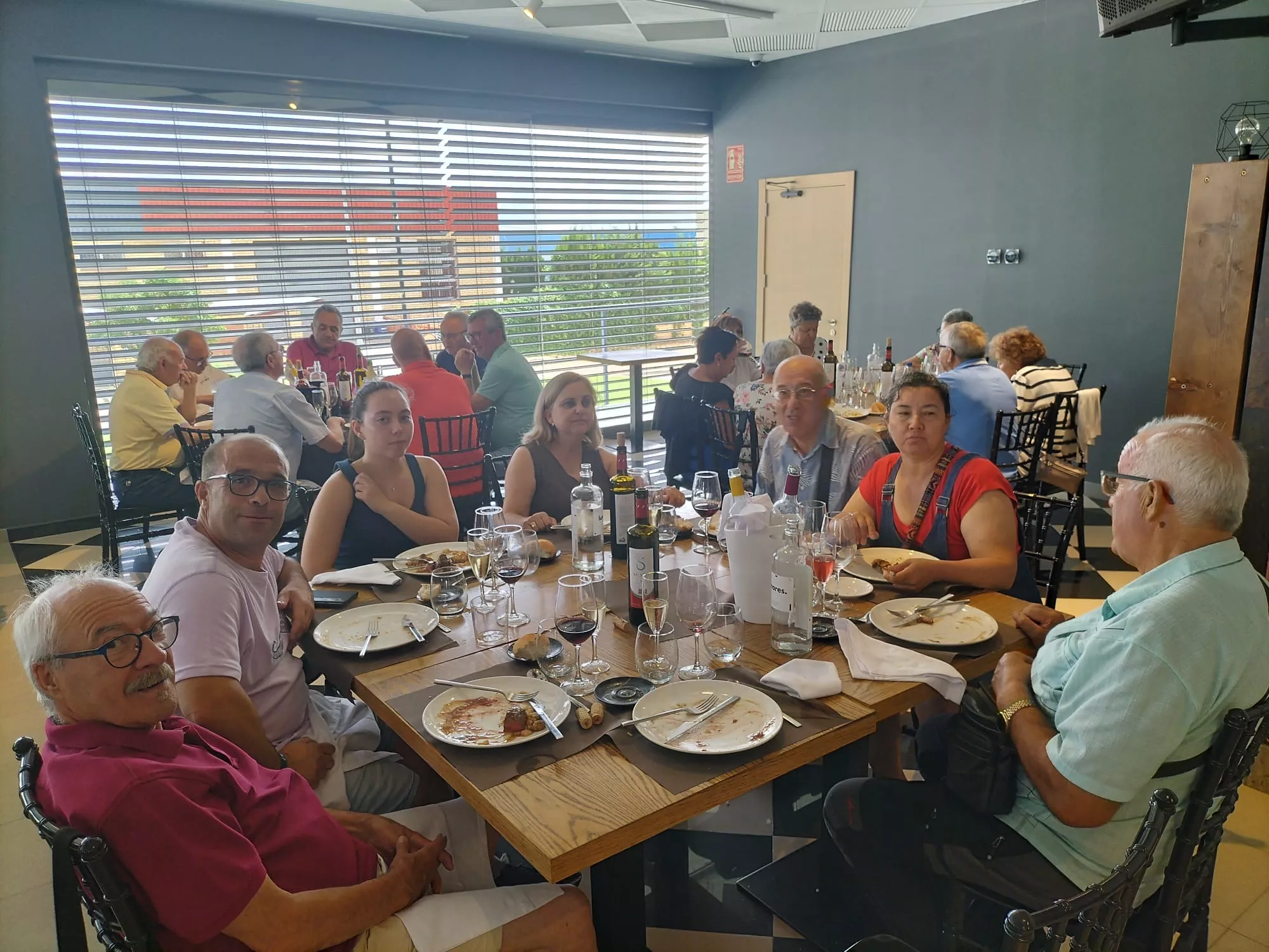 Fiesta de la peña Fenómenos Oscenses