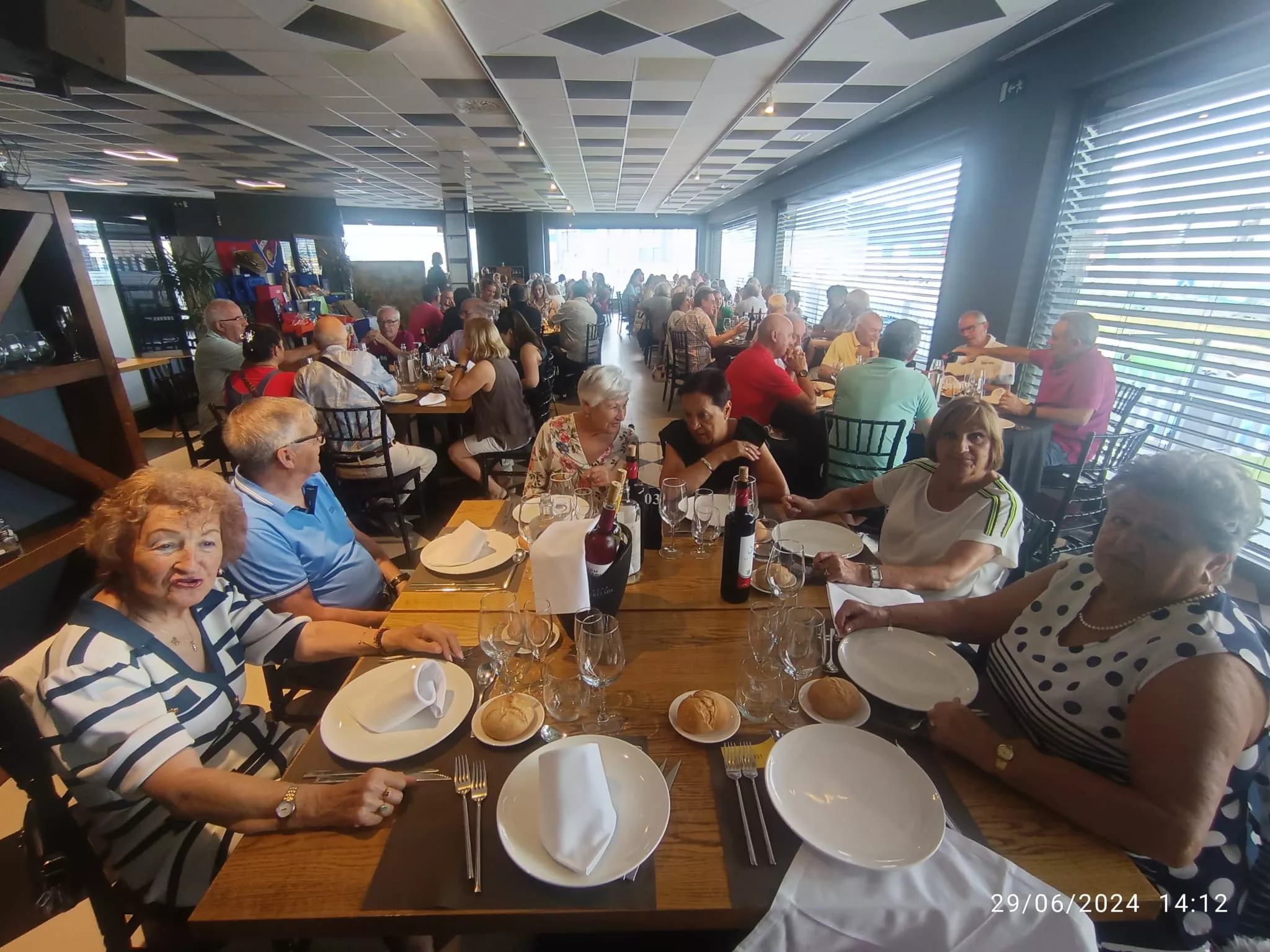 Fiesta de la peña Fenómenos Oscenses