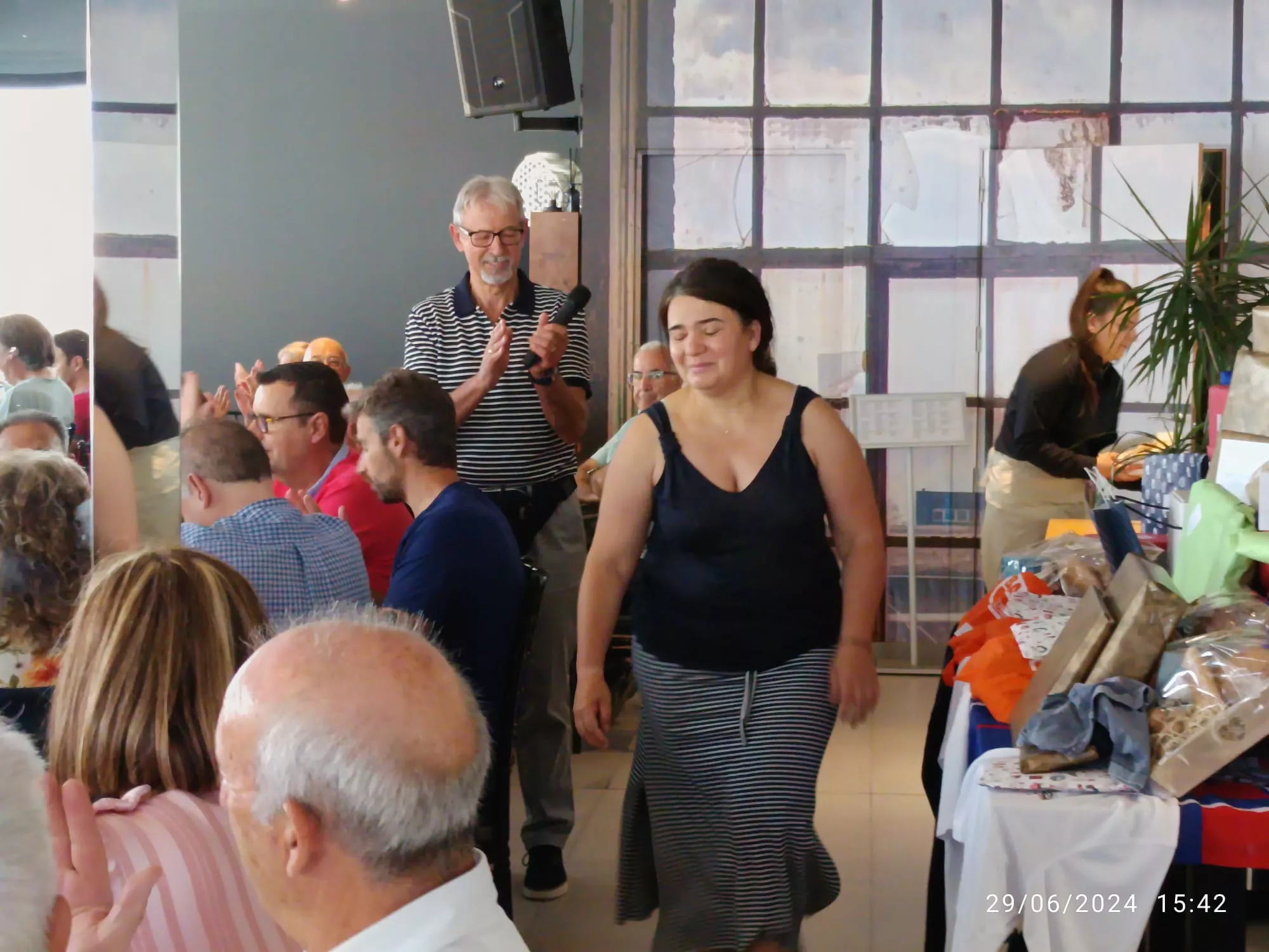 Fiesta de la peña Fenómenos Oscenses