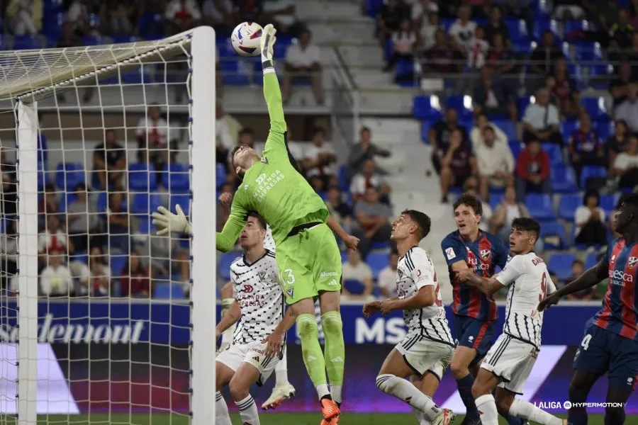 Un partido del Huesca de la pasada temporada.