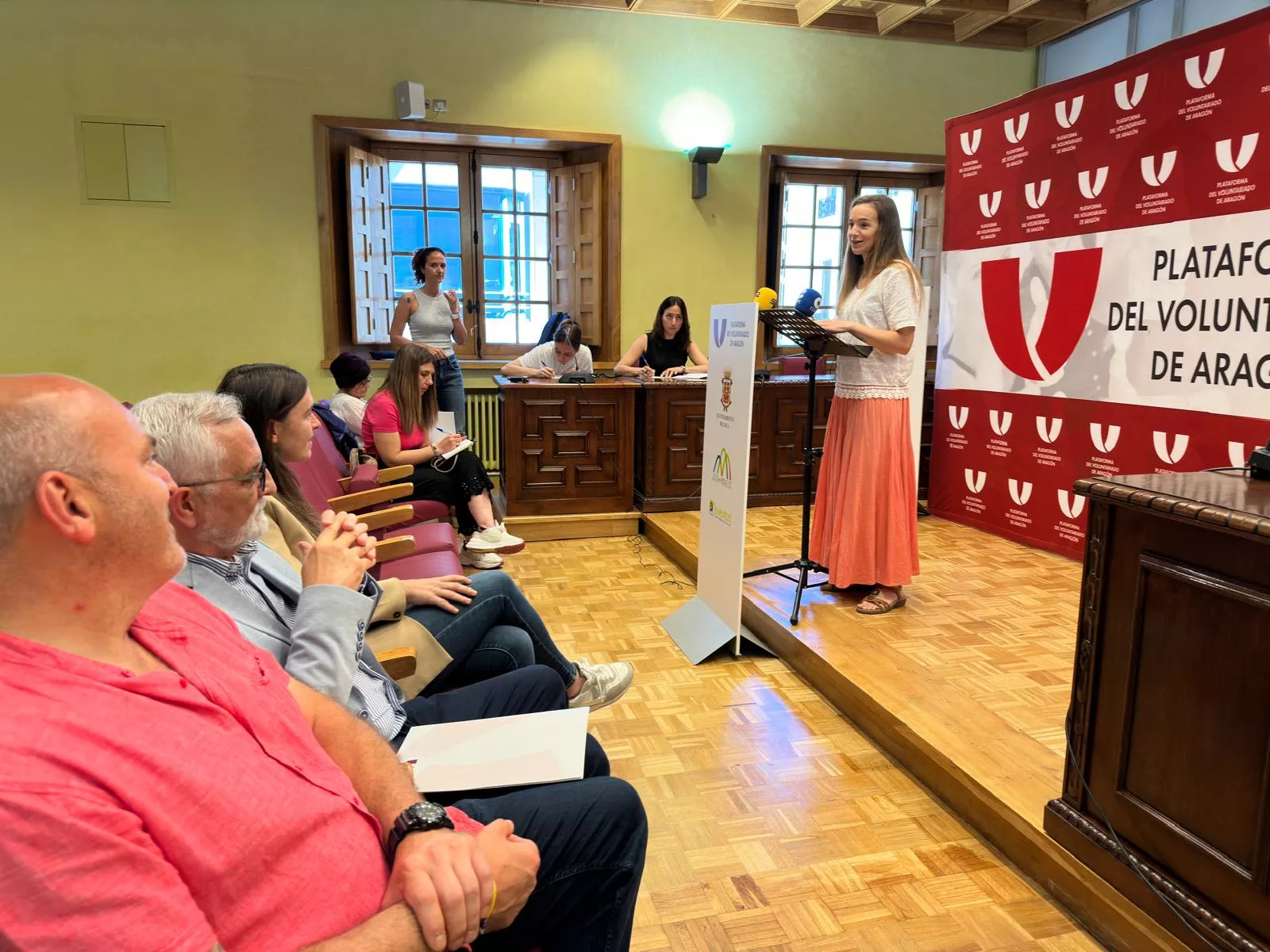 Presentación del acuerdo Ayuntamiento de Jaca-Plataforma del Voluntariado