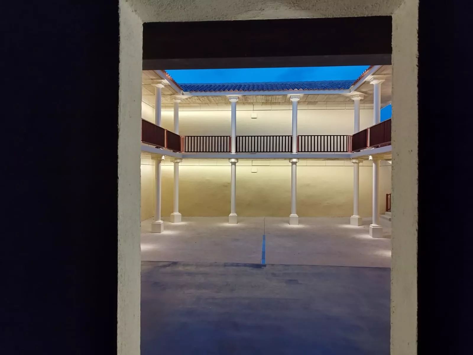 Luego, será el momento en el que la magia se apoderará primero de la palabra. Fotos Roberto Nistal y Luis Casáus