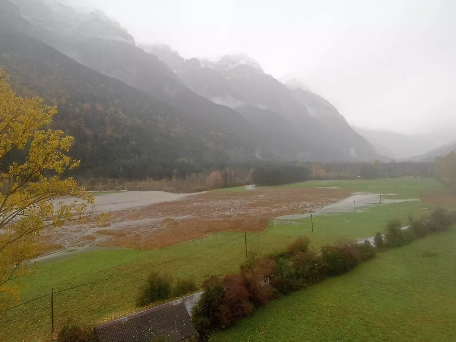 Campos anegados en Pineta.