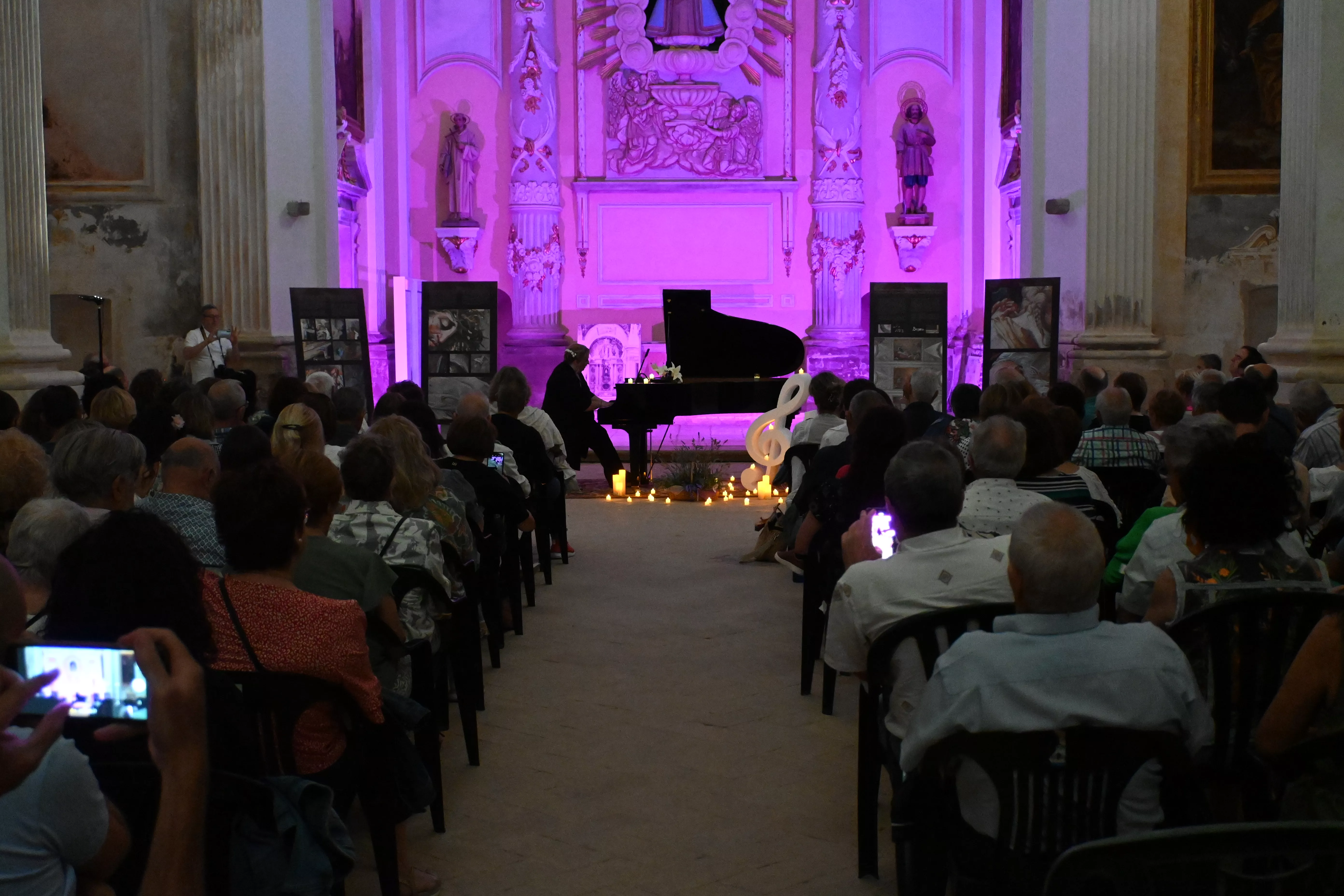 Nati Ballarín en la Cartuja de las Fuentes.  Foto Carlos Jalle 