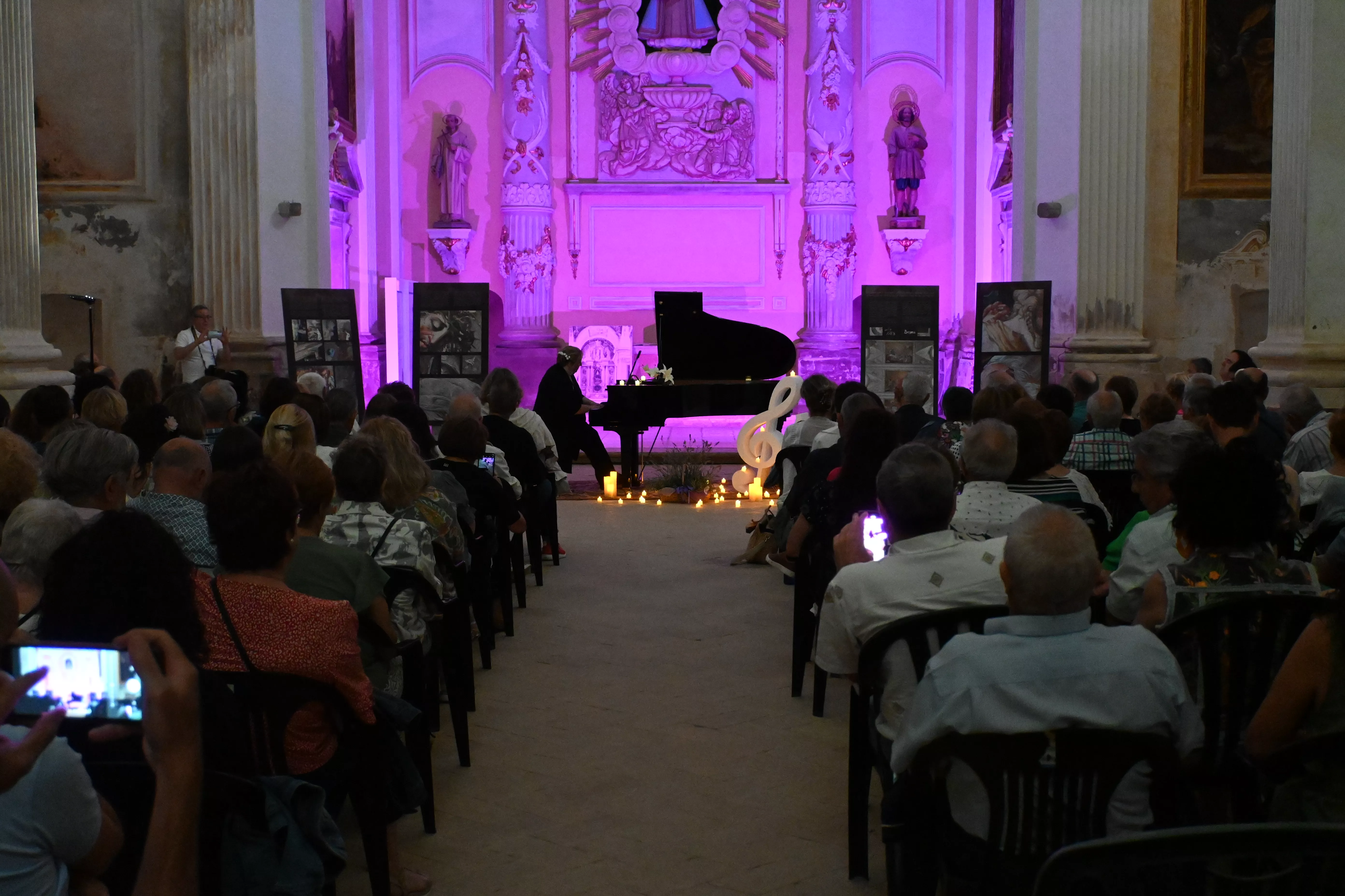 Nati Ballarín en la Cartuja de las Fuentes. Foto Carlos Jalle