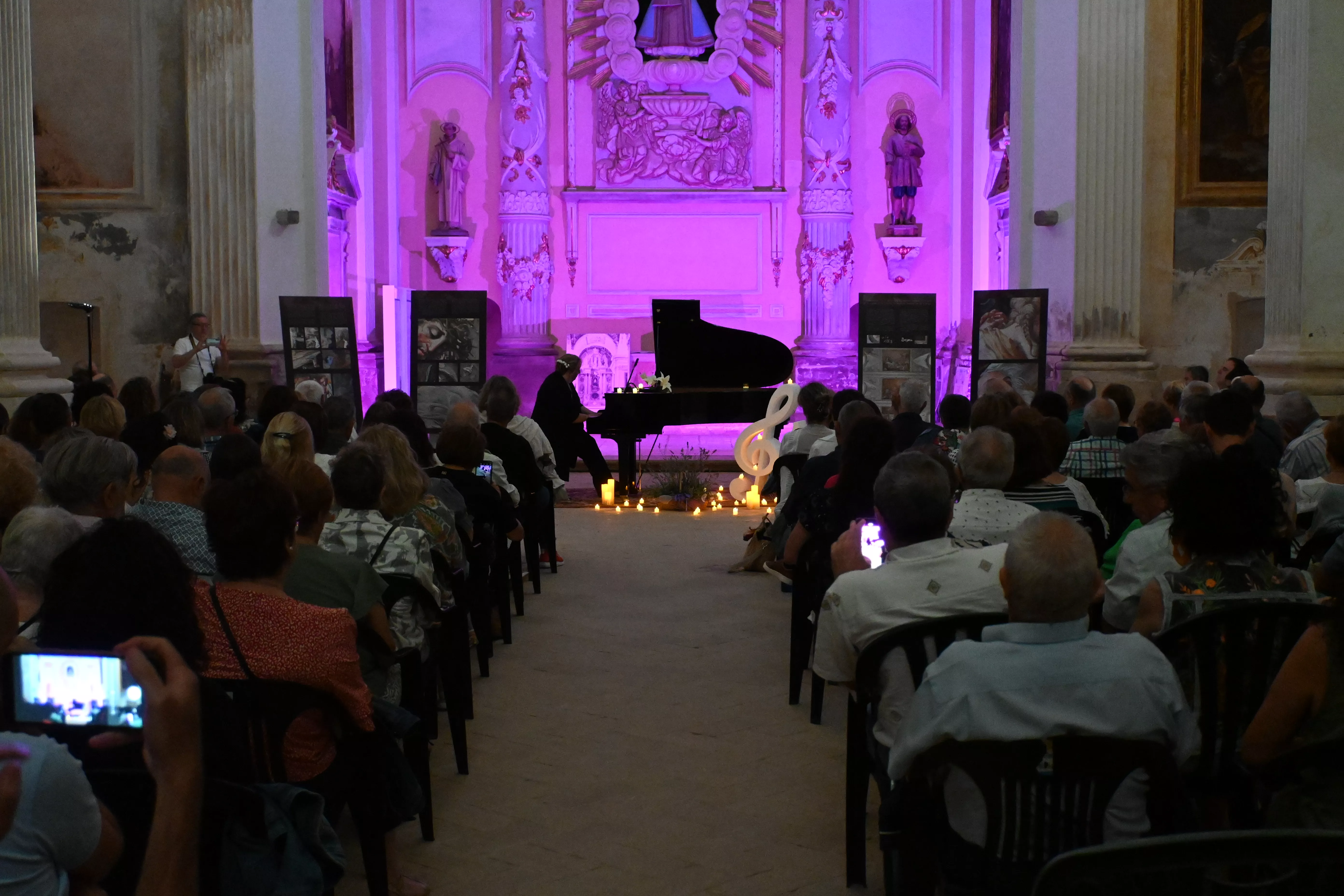 Nati Ballarín en la Cartuja de las Fuentes.  Foto Carlos Jalle 