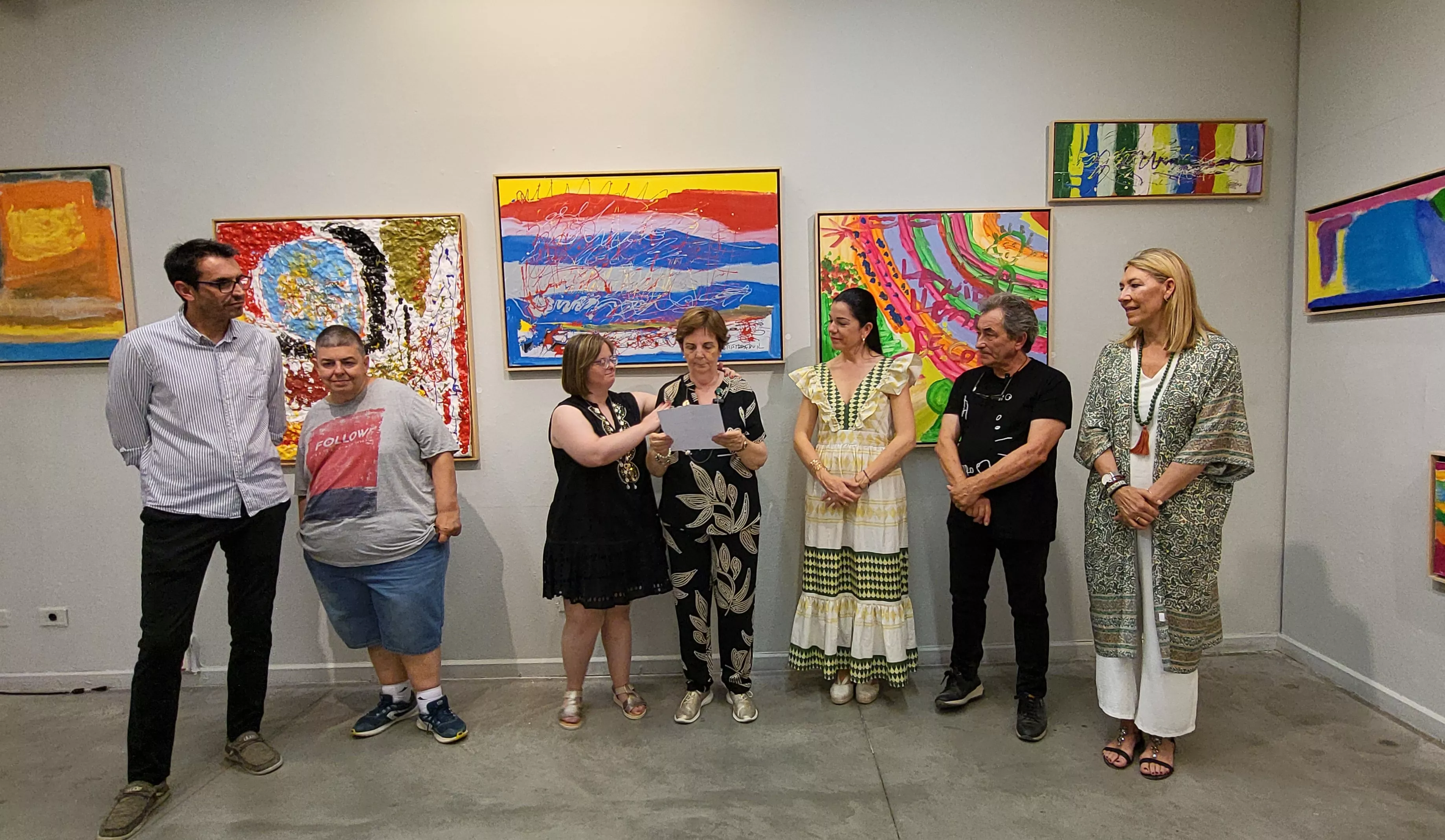 Exposición “Alma y Amor” de Cristina Buil, artista del Grupo ZehBRA de Valentia. Foto Mercedes Manterola