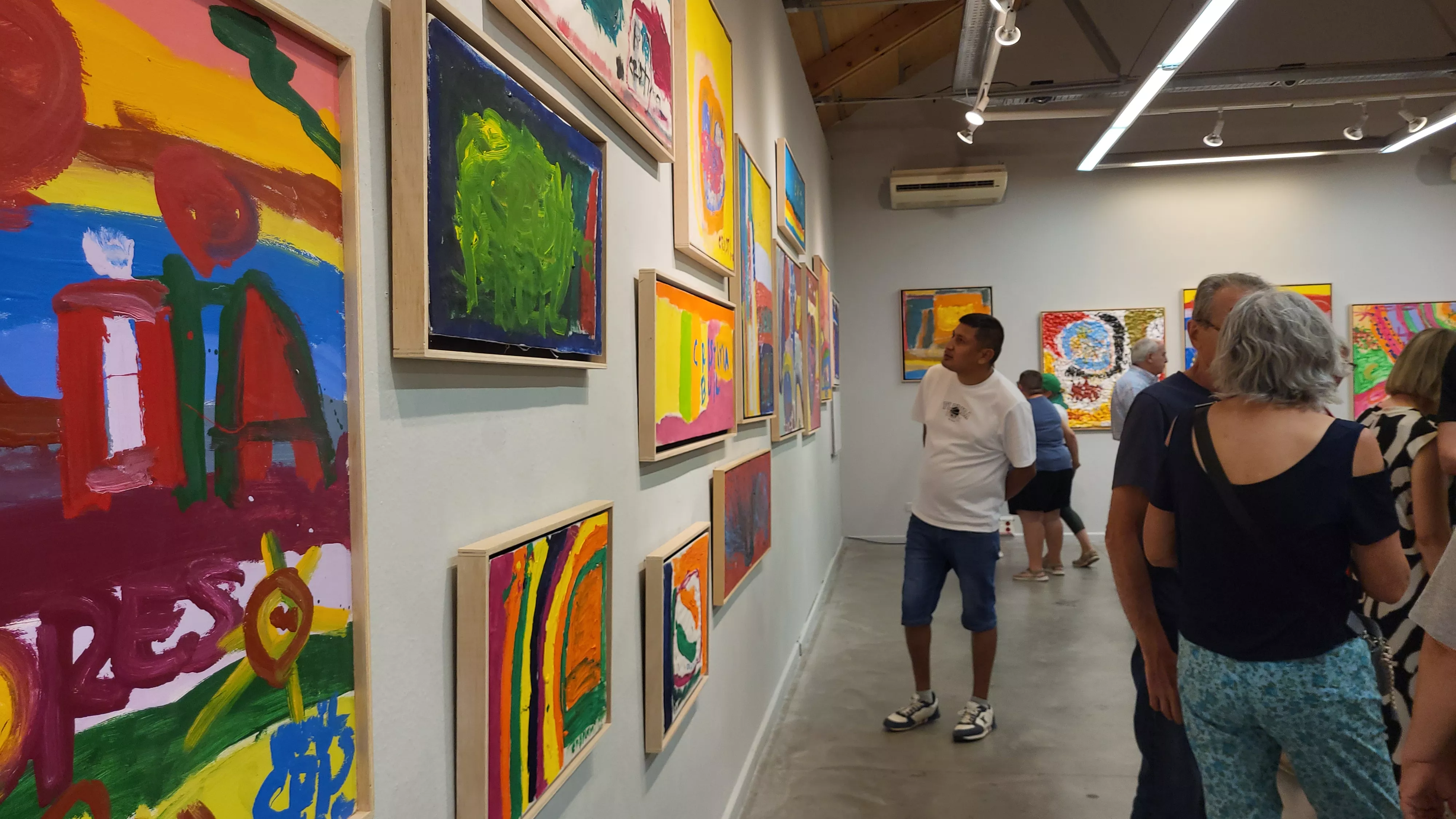 Exposición “Alma y Amor” de Cristina Buil, artista del Grupo ZehBRA de Valentia. Foto Mercedes Manterola