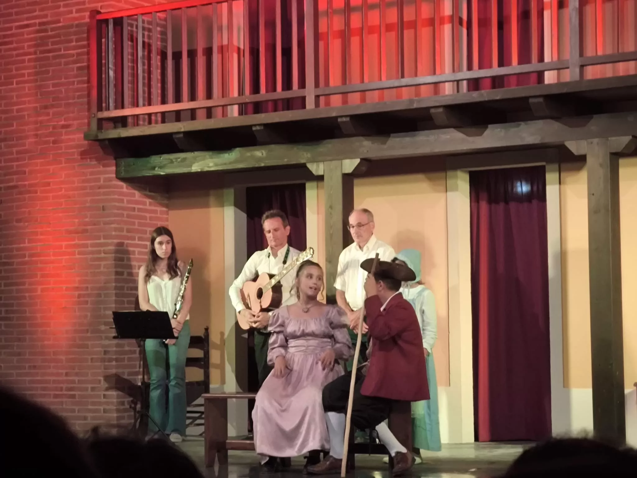 Inauguración del Corral de Comedias de Robres. Foto Nati Ballarín