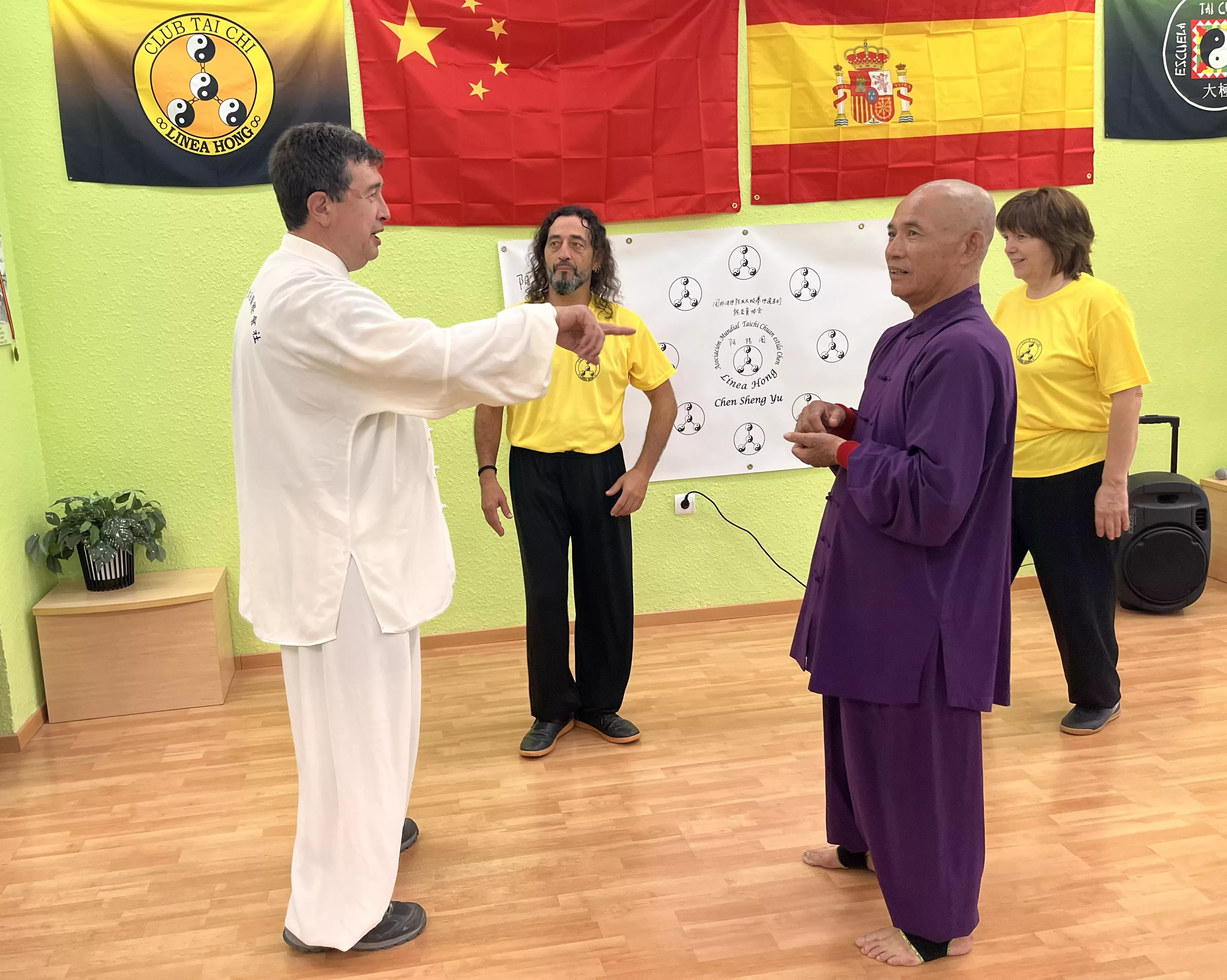 Visita del maestro Chen Sheng Yu a la Escuela de Tai Chi de Huesca. Foto Mercedes Manterola