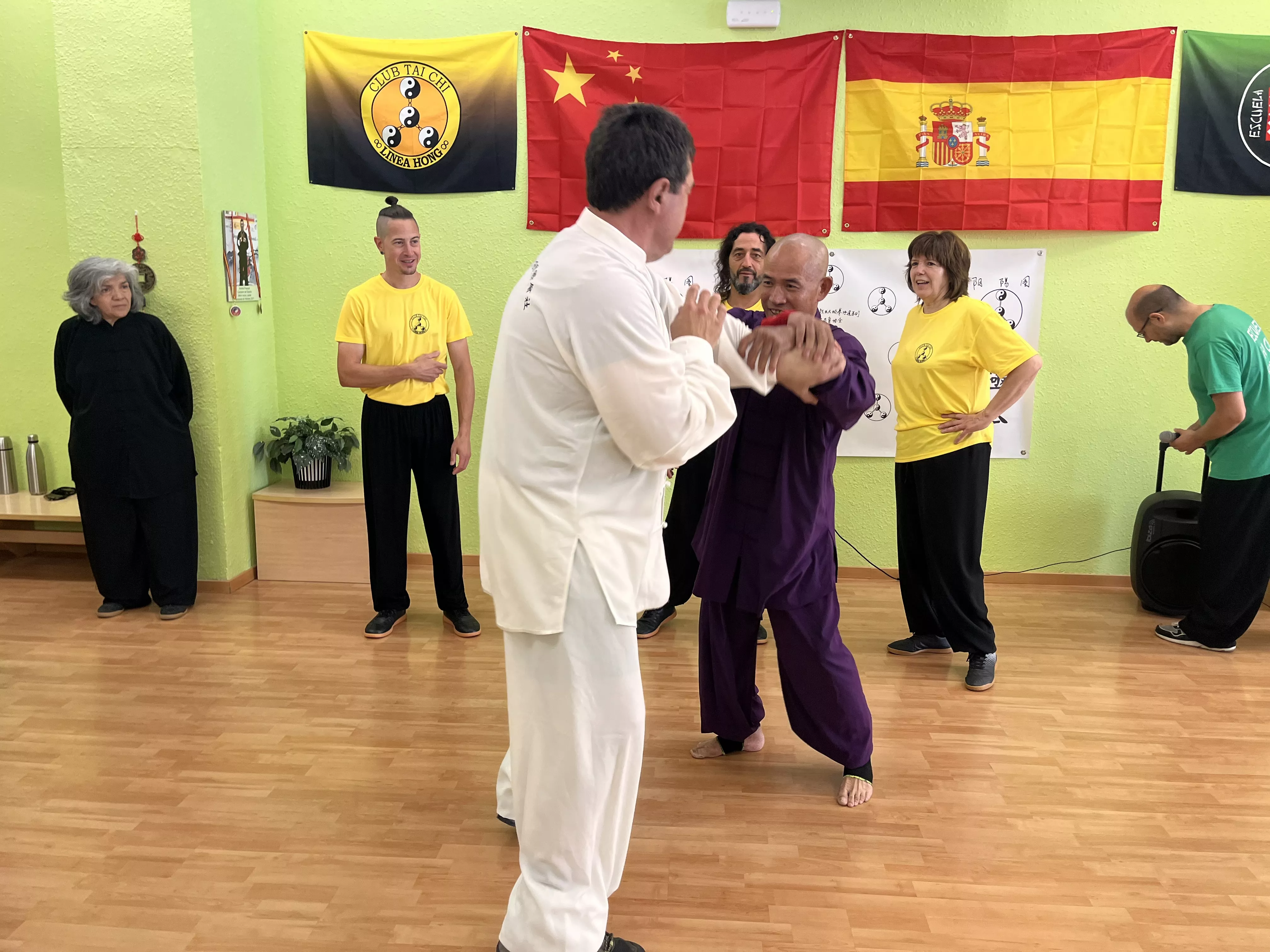 Visita del maestro Chen Sheng Yu a la Escuela de Tai Chi de Huesca. Foto Mercedes Manterola