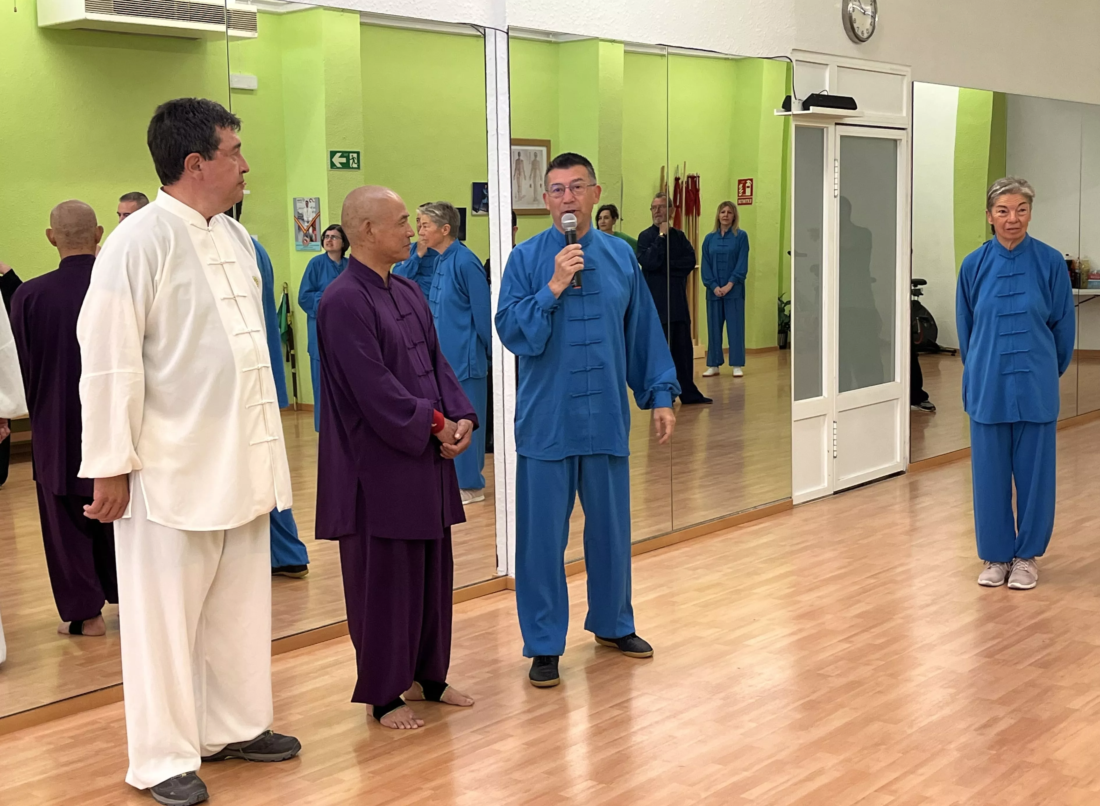 Visita del maestro Chen Sheng Yu a la Escuela de Tai Chi de Huesca. Foto Mercedes Manterola